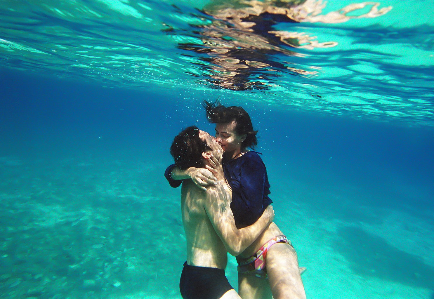 Poljubac u moruAmorena.jpg