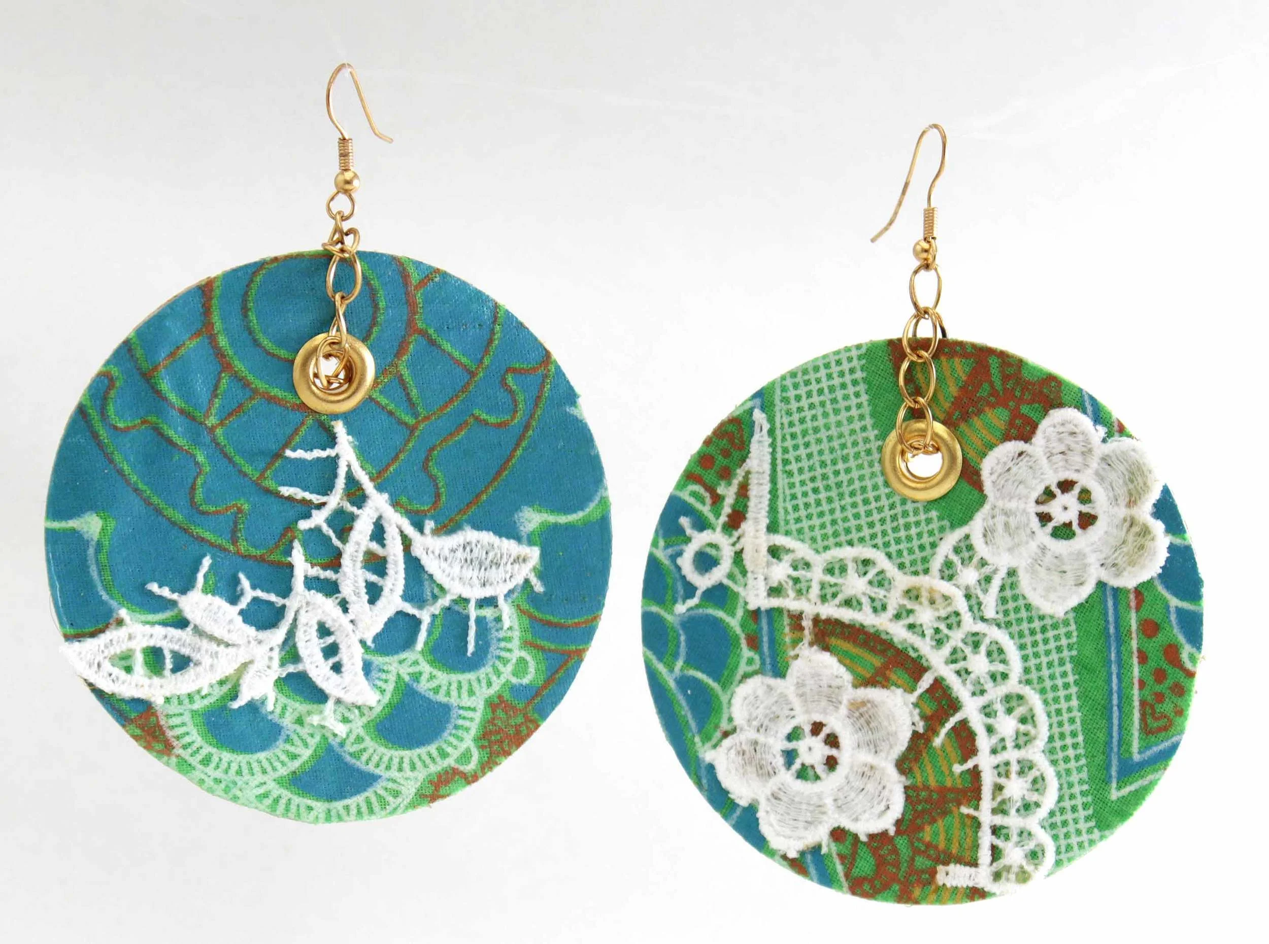 Green Swirl with Lace Earbobs- Large