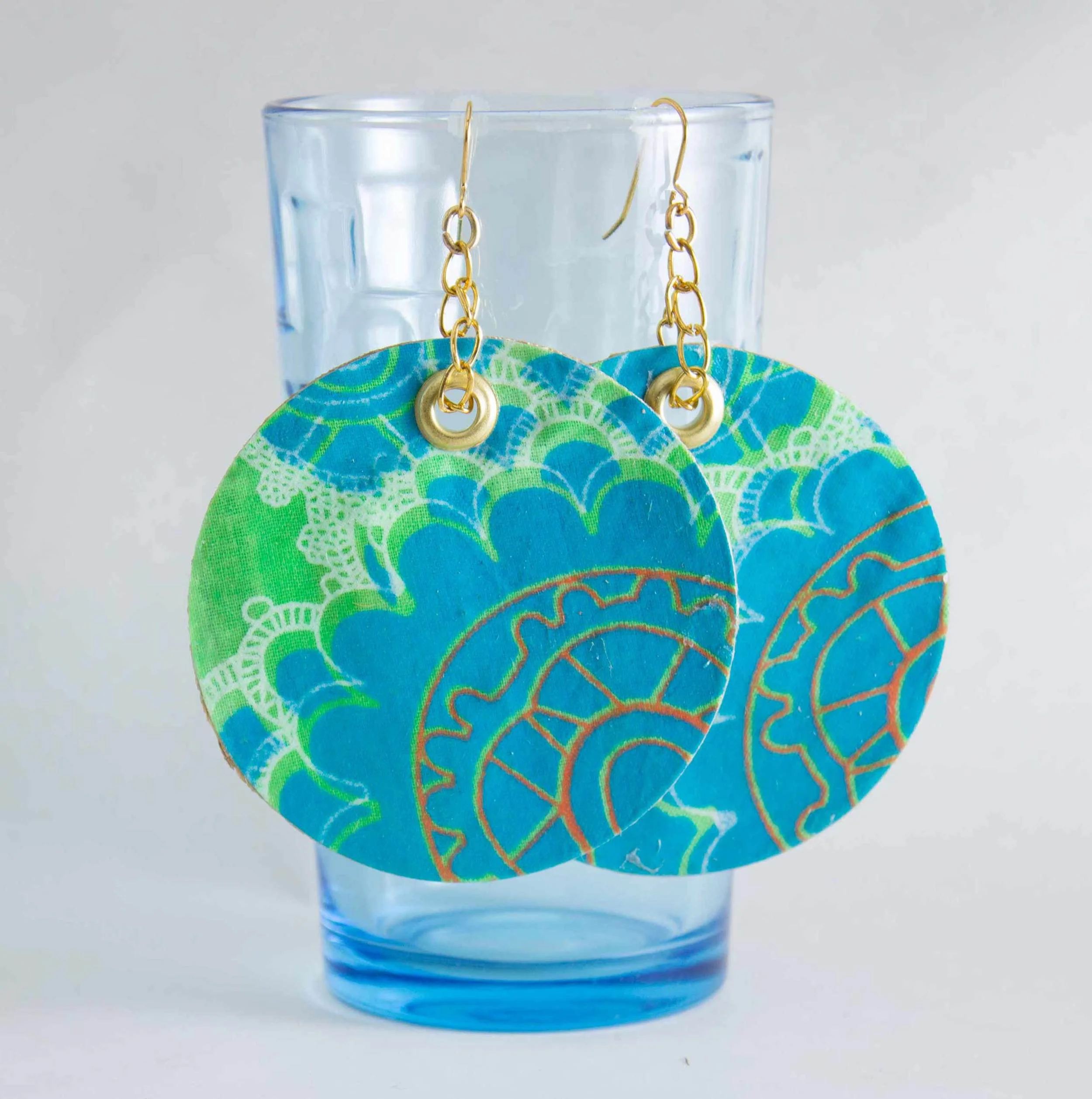 Green Swirl Earbobs- Large