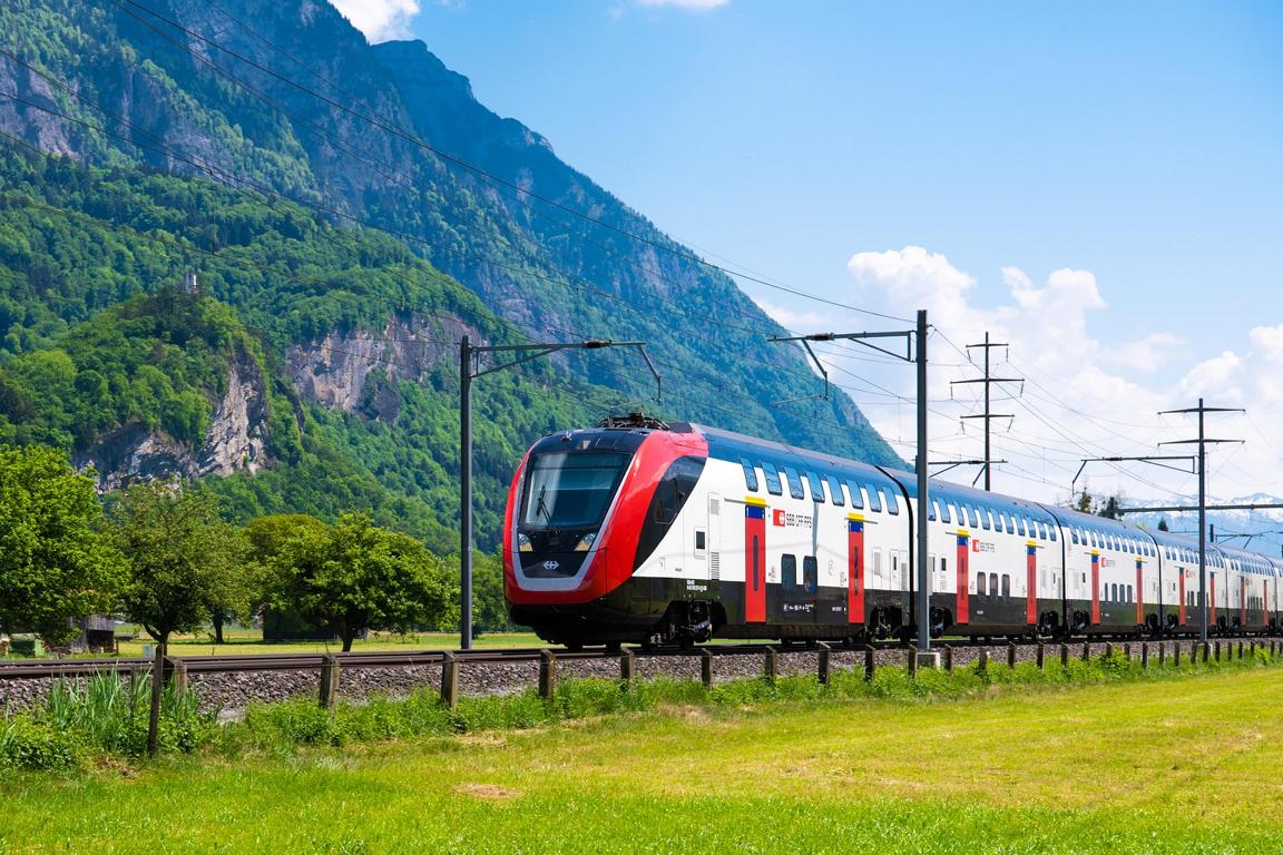 swiss train transport.jpg