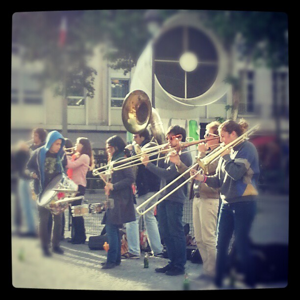 Learn French and discover Paris (Beaubourg)