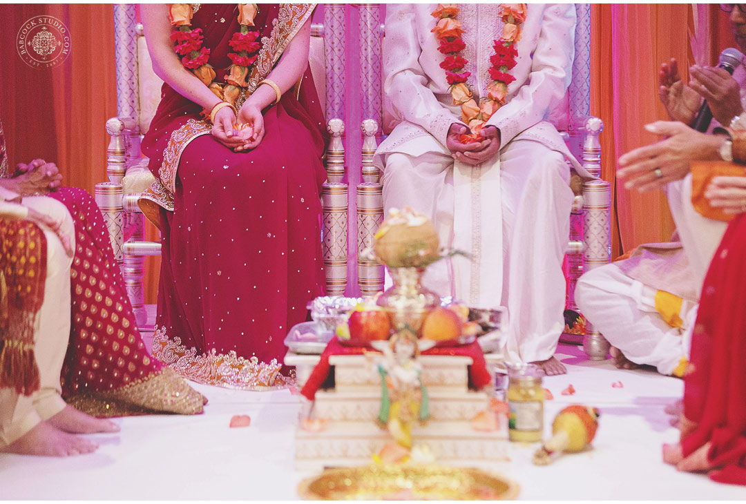 liz-nupur-indian-hindu-dayton-wedding-photography-11.jpg
