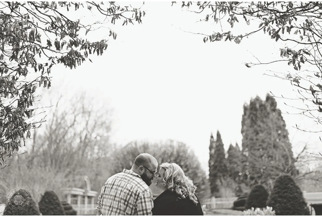 erica-nick-engagement-dayton-wedding-photographer-6.jpg