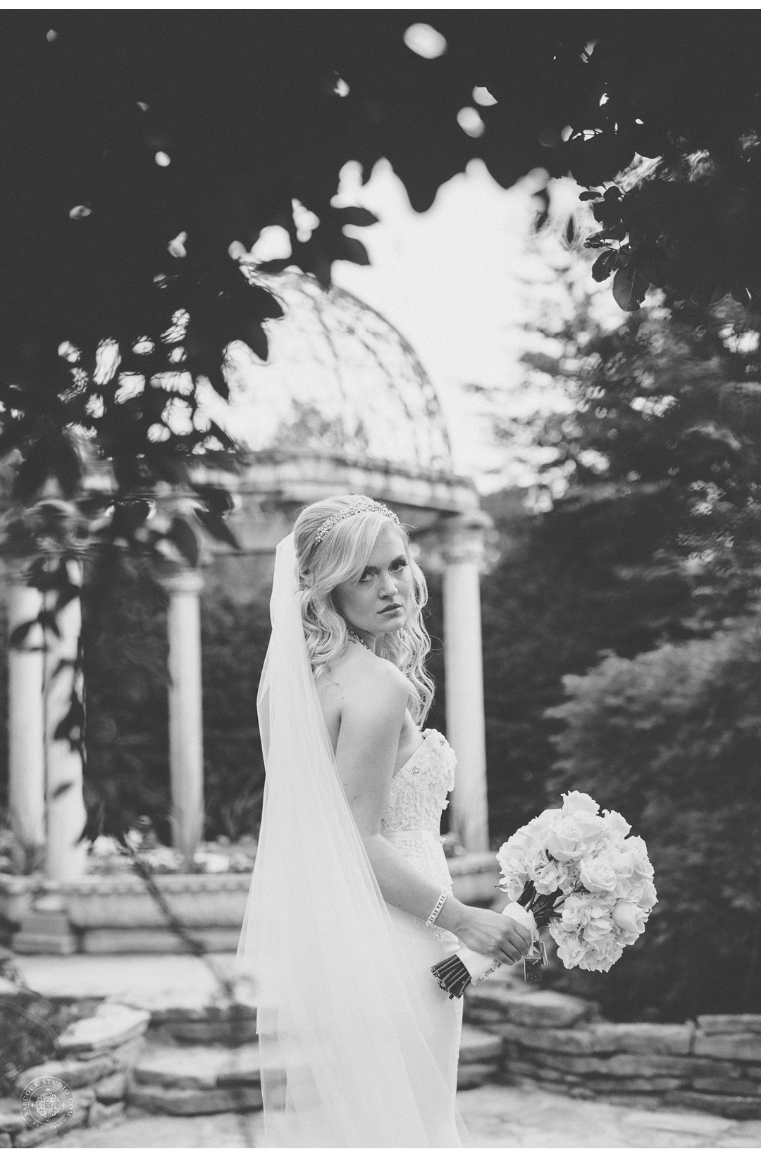 danielle-tyler-wedding-photographer-dayton-ohio-11.jpg
