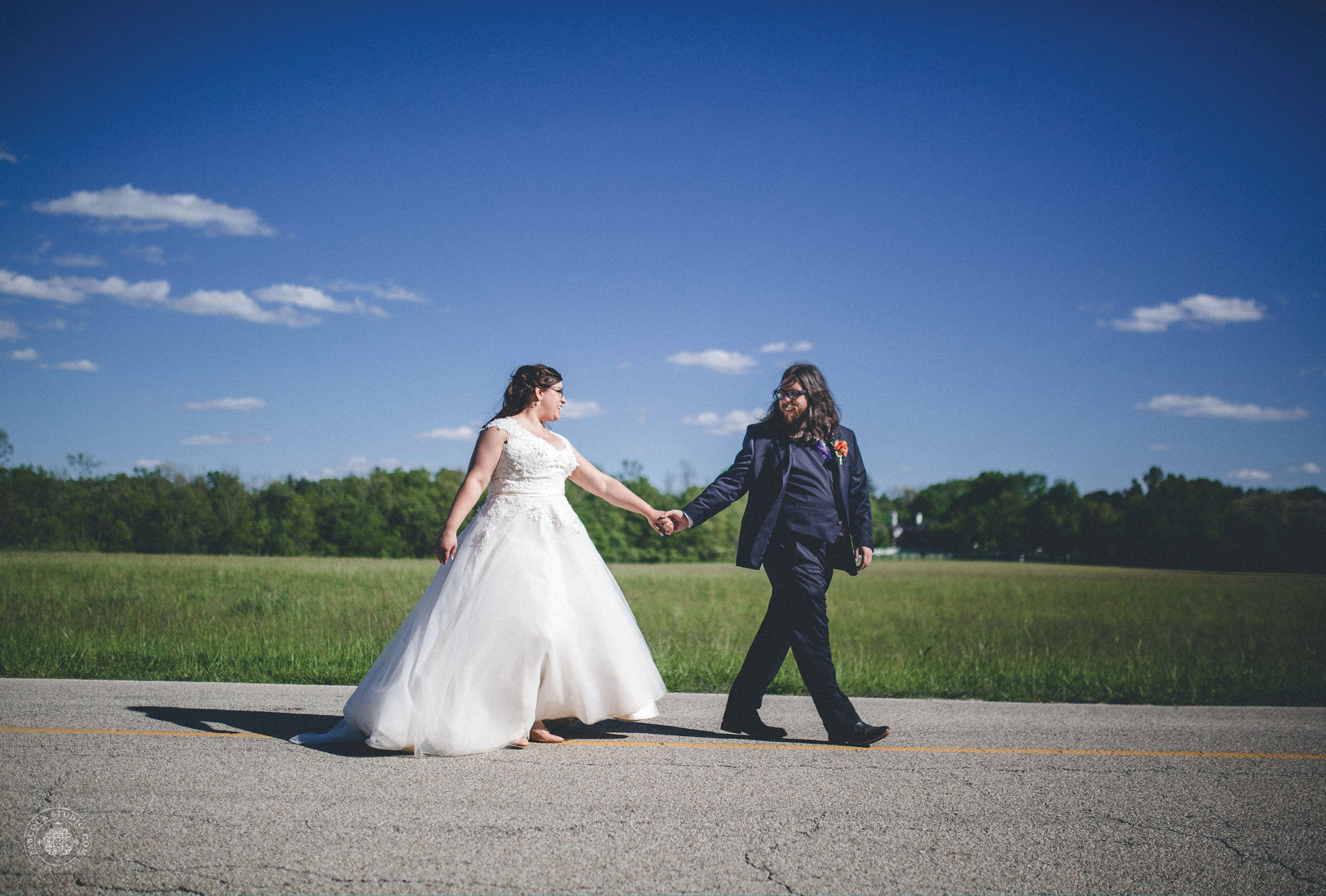 nicole-brendarn-school-house-wedding-photographer-dayton-ohio-26.jpg