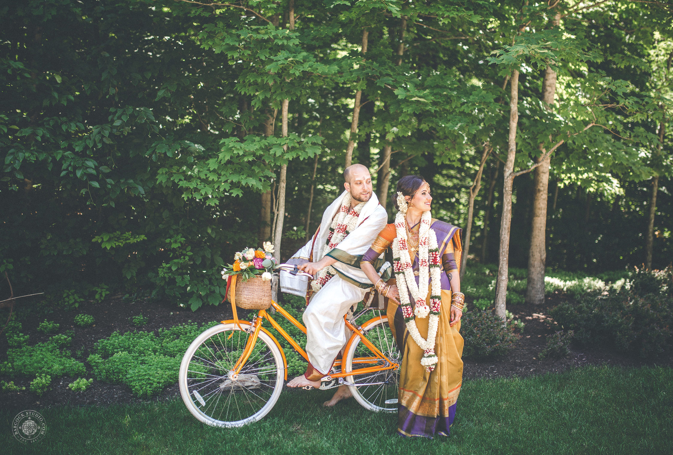 2anusha-andrew-indian-columbus-wedding-photographer-dayton-ohio-30.jpg