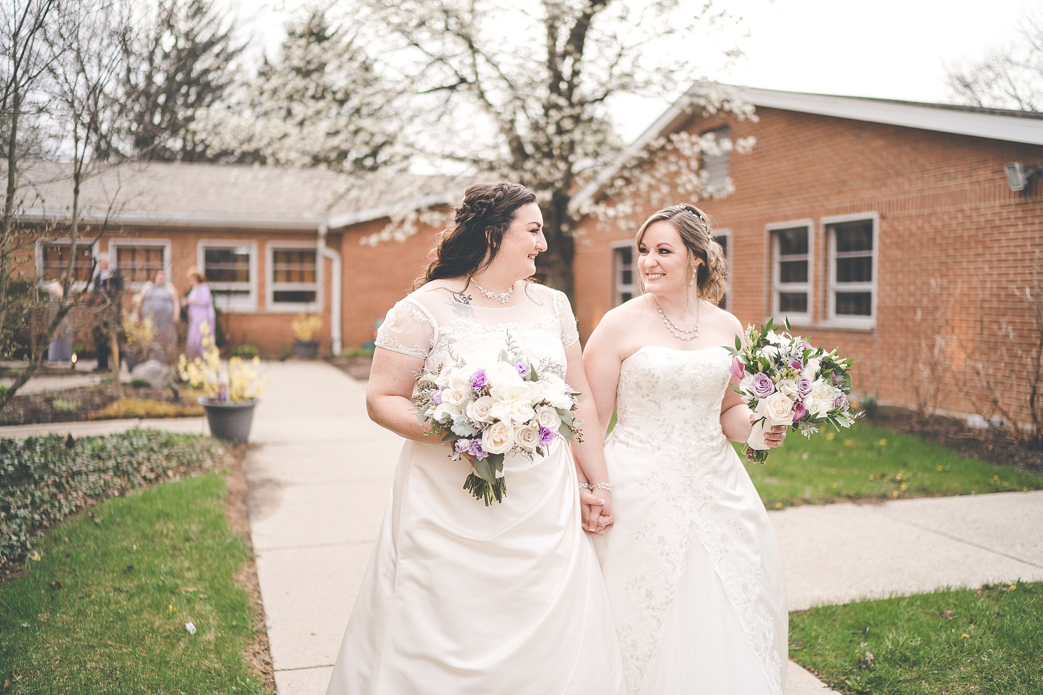 same-sex-wedding-photographer-dayton-ohio-lesbian_0017.jpg