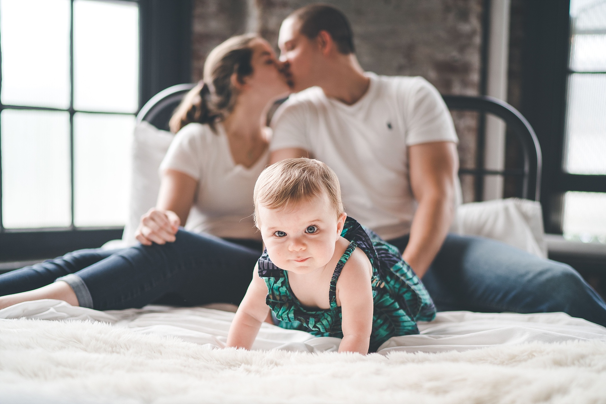 2727_family-engagement-photographer-dayton-toddler_0083.jpg