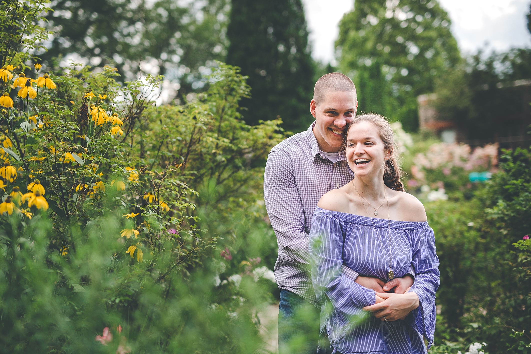 2734_family-engagement-photographer-dayton-toddler_0089.jpg