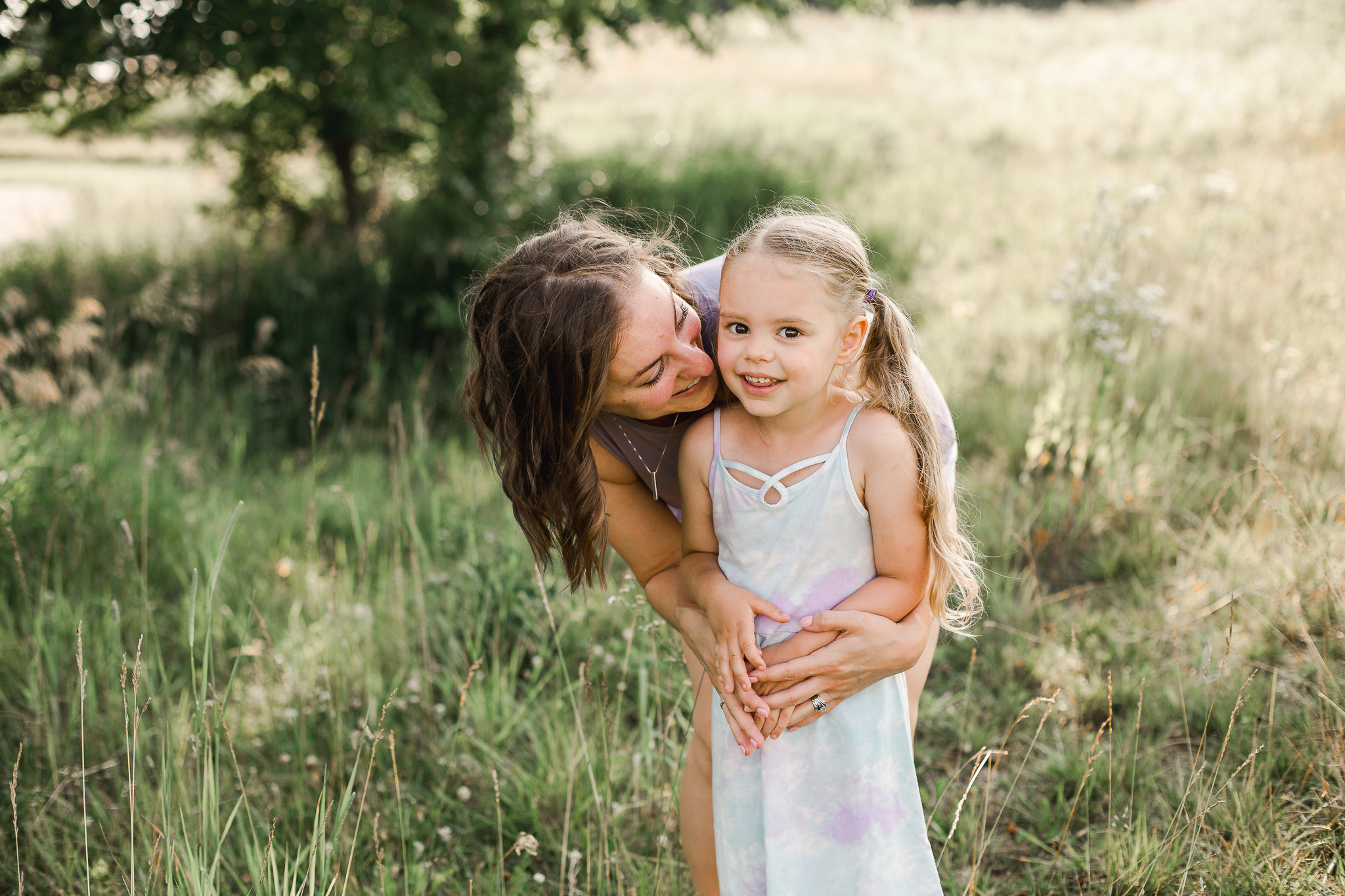 Mom and daughter portrait at Scioto Grove Metro Park