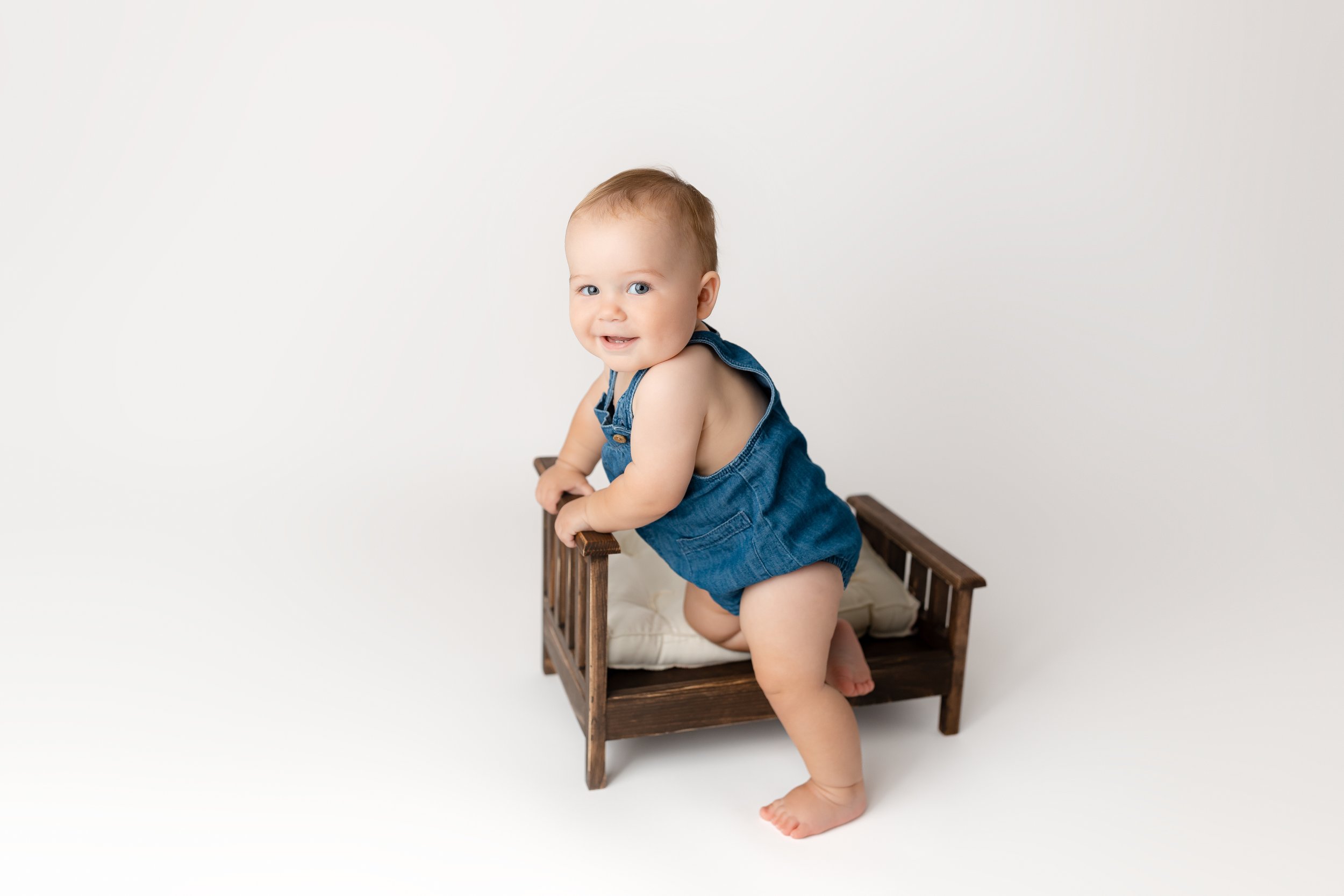 aiden-12-months-columbus-baby-photographer-39.jpg