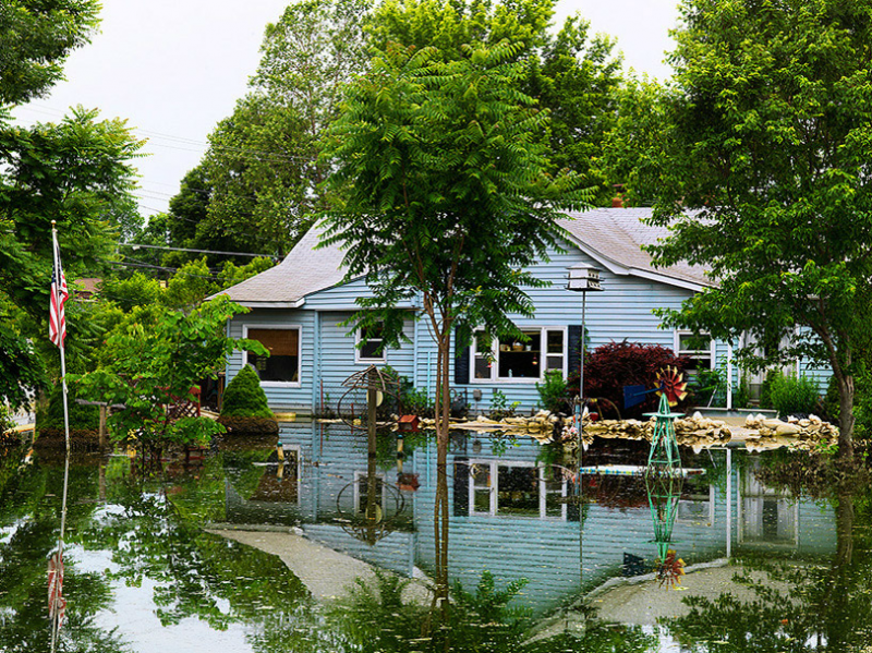 Tim Hyde: Fraction Magazine online exhibit