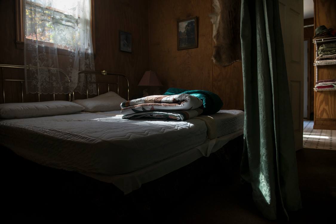 Fred Zafran - in exhibit: "Mirror to the World"