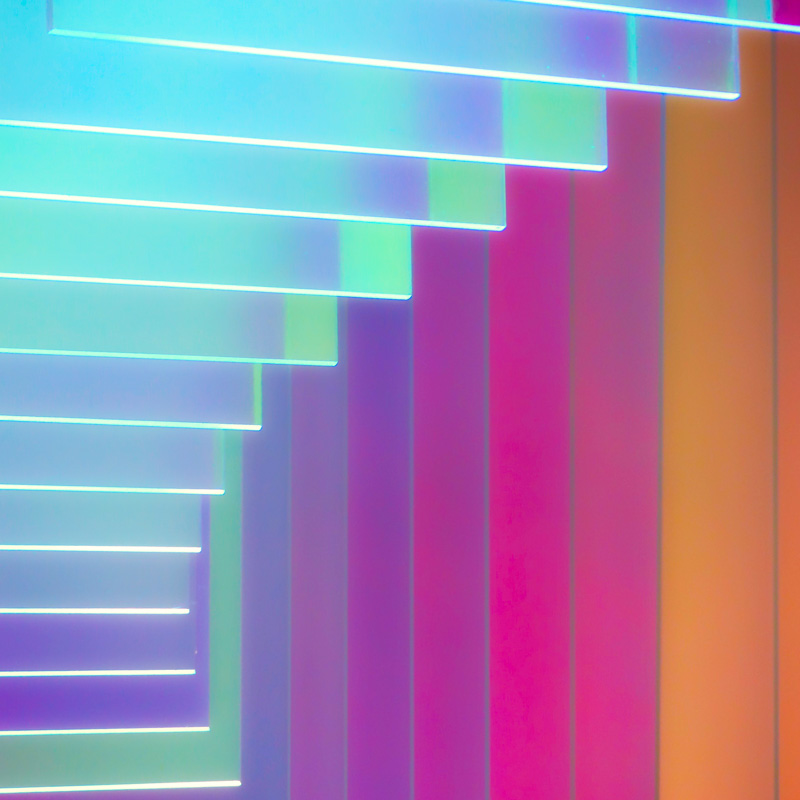 06-CES 2015 Brights