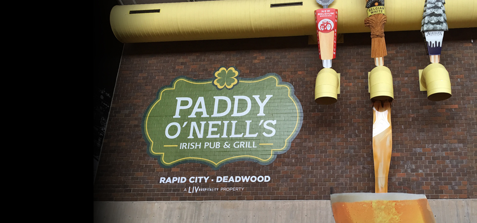  Paddy O’Neill’s wrap 3D taps and beer glass 