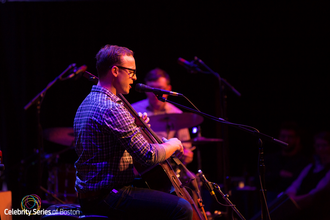 Ben Sollee at Stave Sessions, produced by Celebrity Series of Boston. Photo credit: Robert Torres. Lighting Designer: Daniel H. Jentzen. Lighting Director: Laura Hildebrand.
