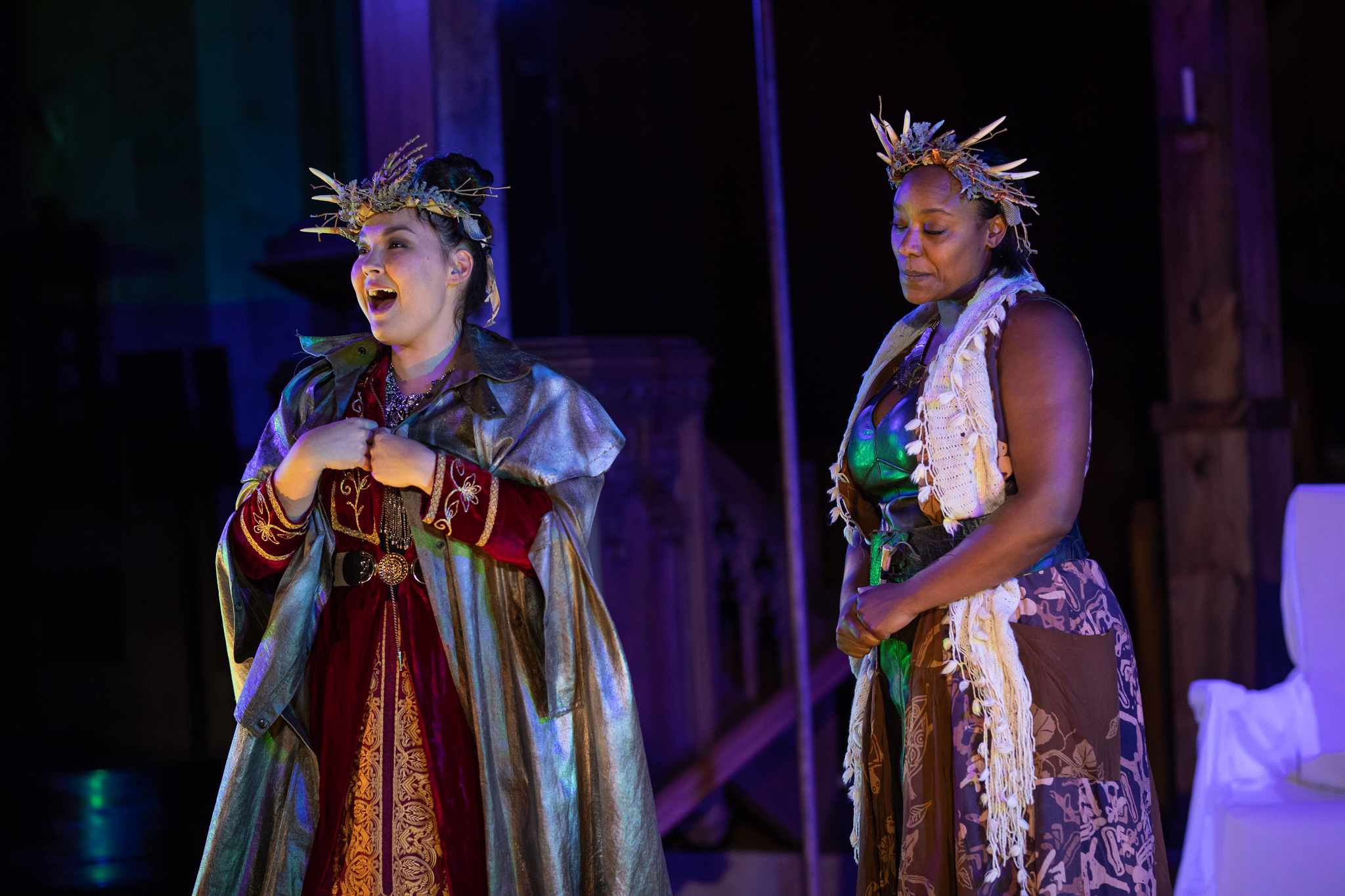 Production still from Macbeth with Actors’ Shakespeare Project. Photo credit: Nile Scott Shots. Lighting Designer: Laura Hildebrand. Director: Dawn M. Simmons. Set Designer: Jon Savage. Costume Designer: Rachel Padula-Shufelt.