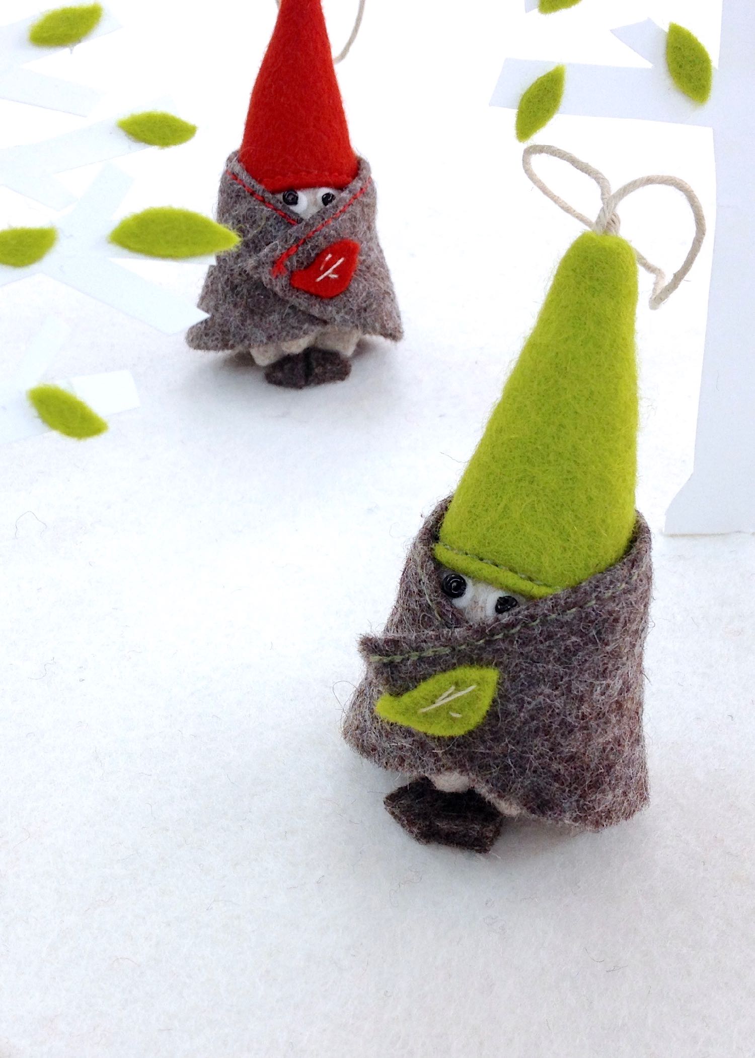 Bilberry Woods Hanging Dwarf – Tonttu – handmade from wool felt.