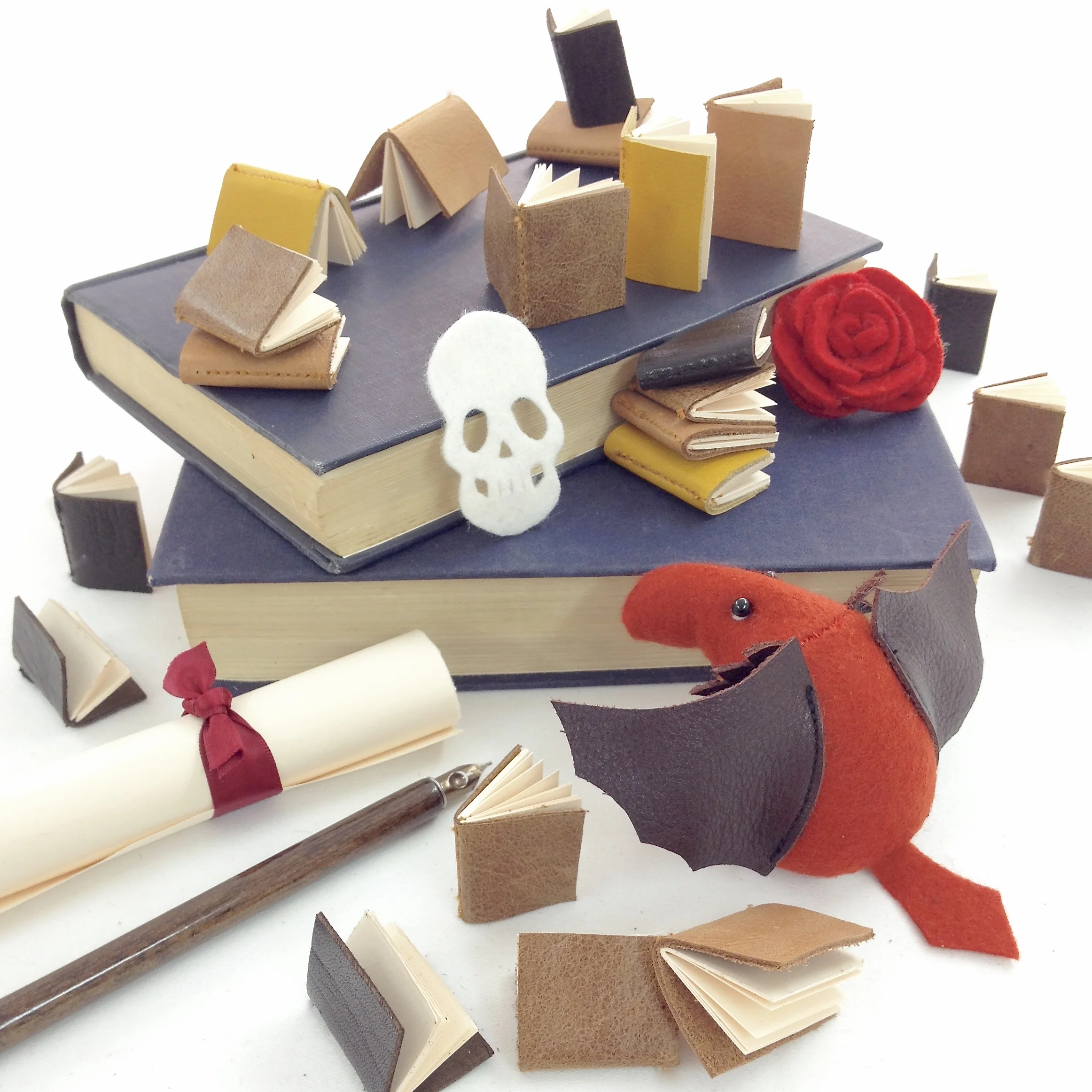 Bilberry Woods character David the Dragon and miniature books by Laura Mirjami | Mirjami Design