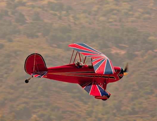 Great Lakes 2t-1a-1 Biplane