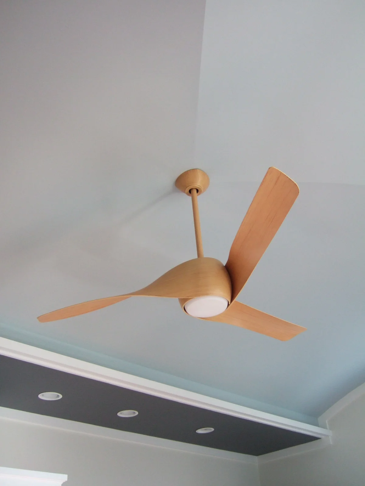 Detail - Artemis by Minka Aire ceiling fan