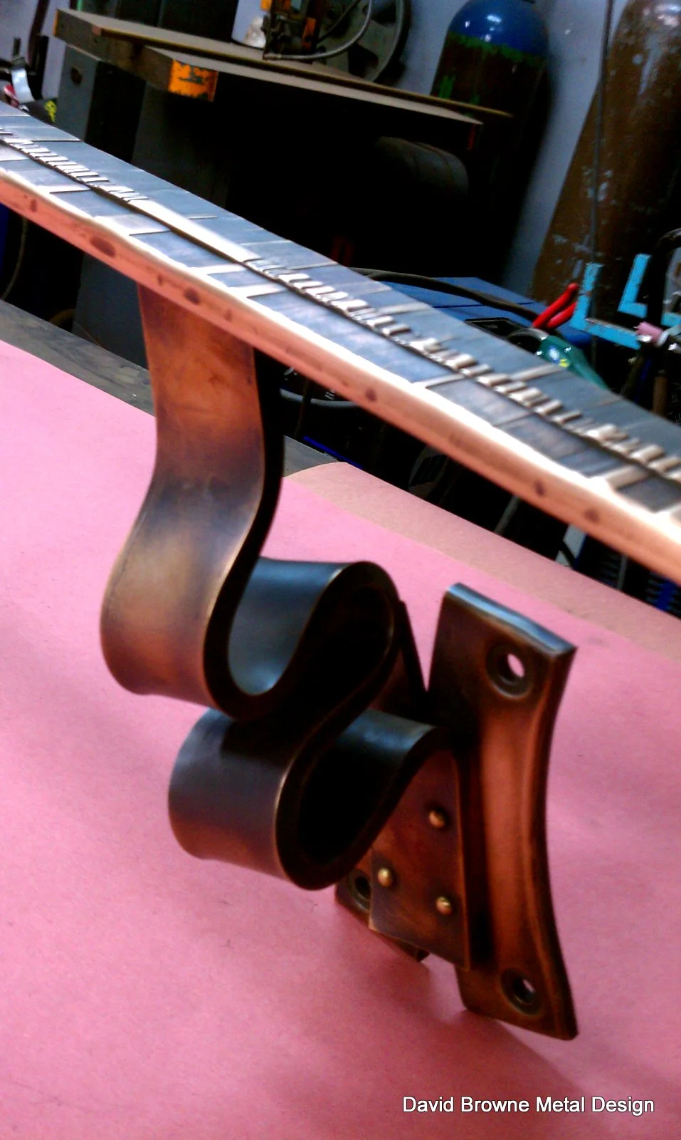 Bronze handrail & mount detail.