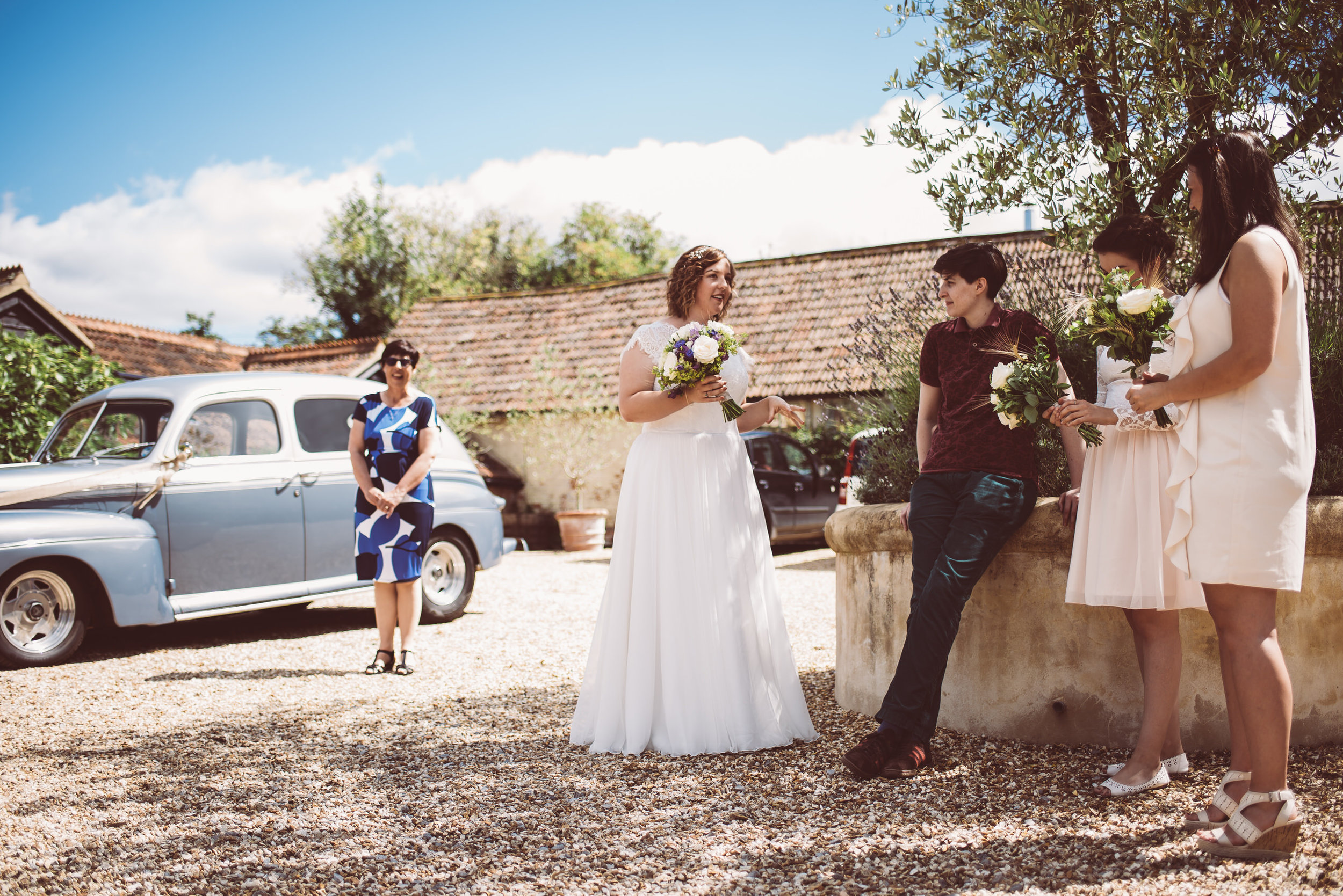 weddings-in-the-wood-rustic-garden-party-wedding-21.jpg