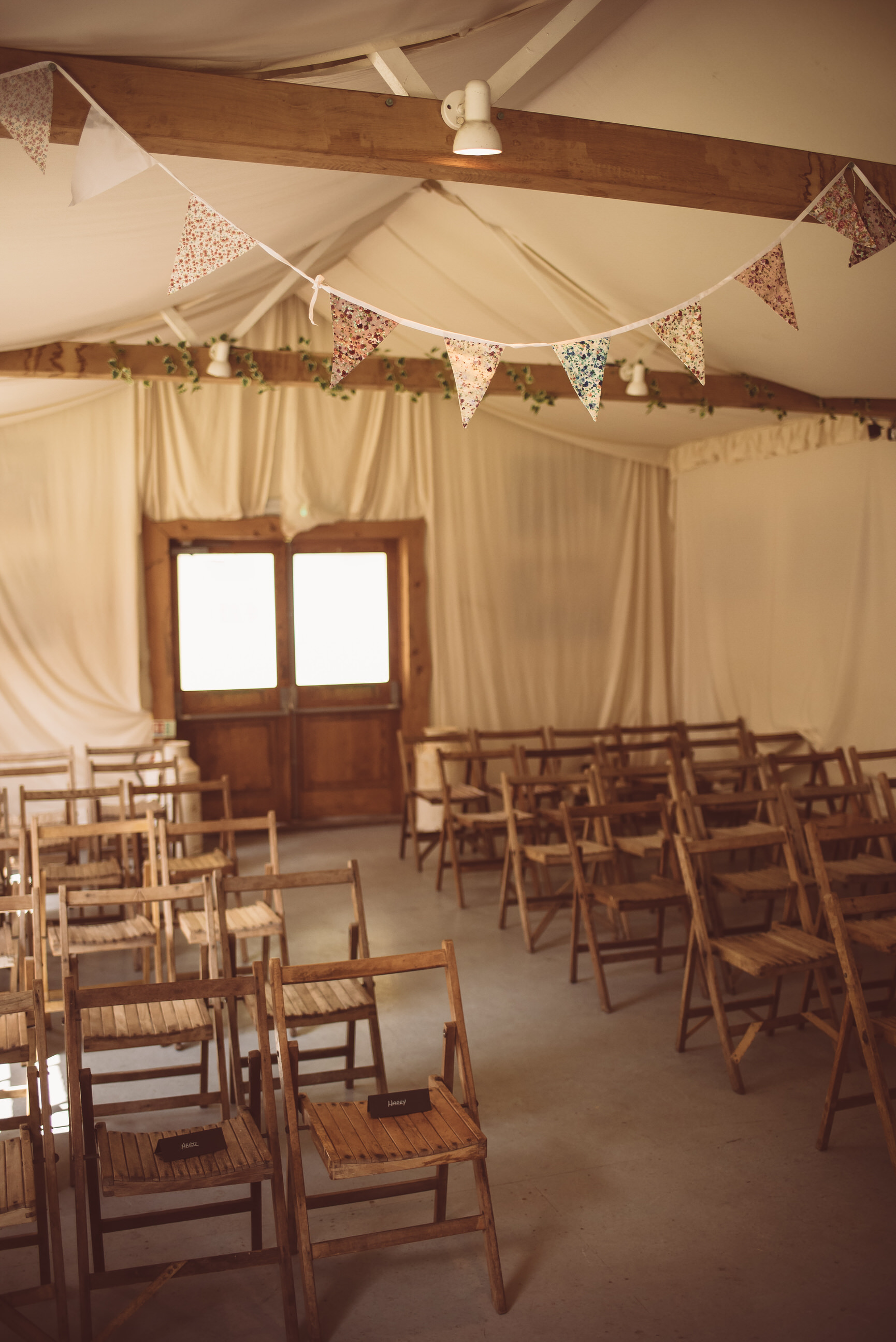 weddings-in-the-wood-rustic-garden-party-wedding-28.jpg