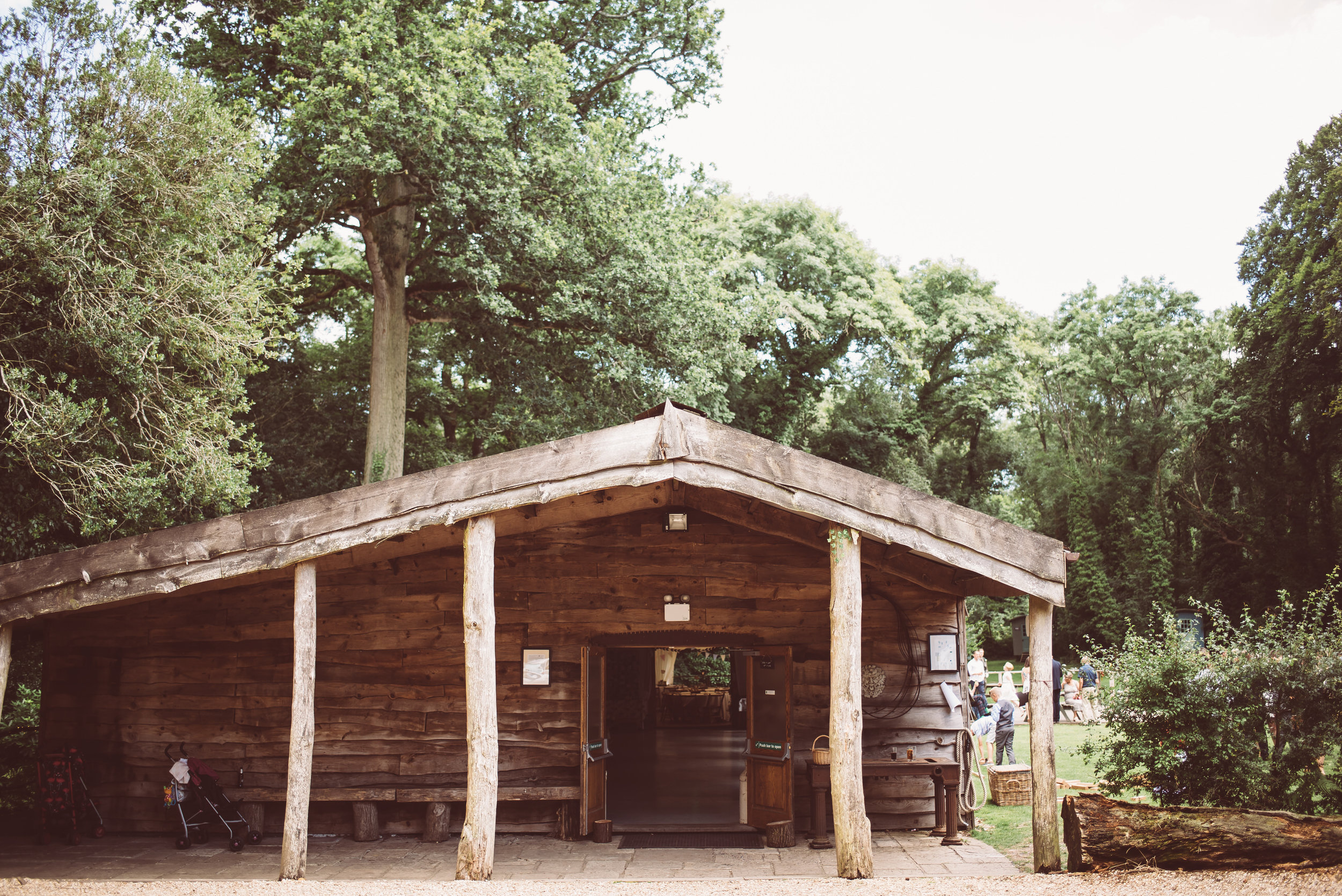 weddings-in-the-wood-rustic-garden-party-wedding-99.jpg