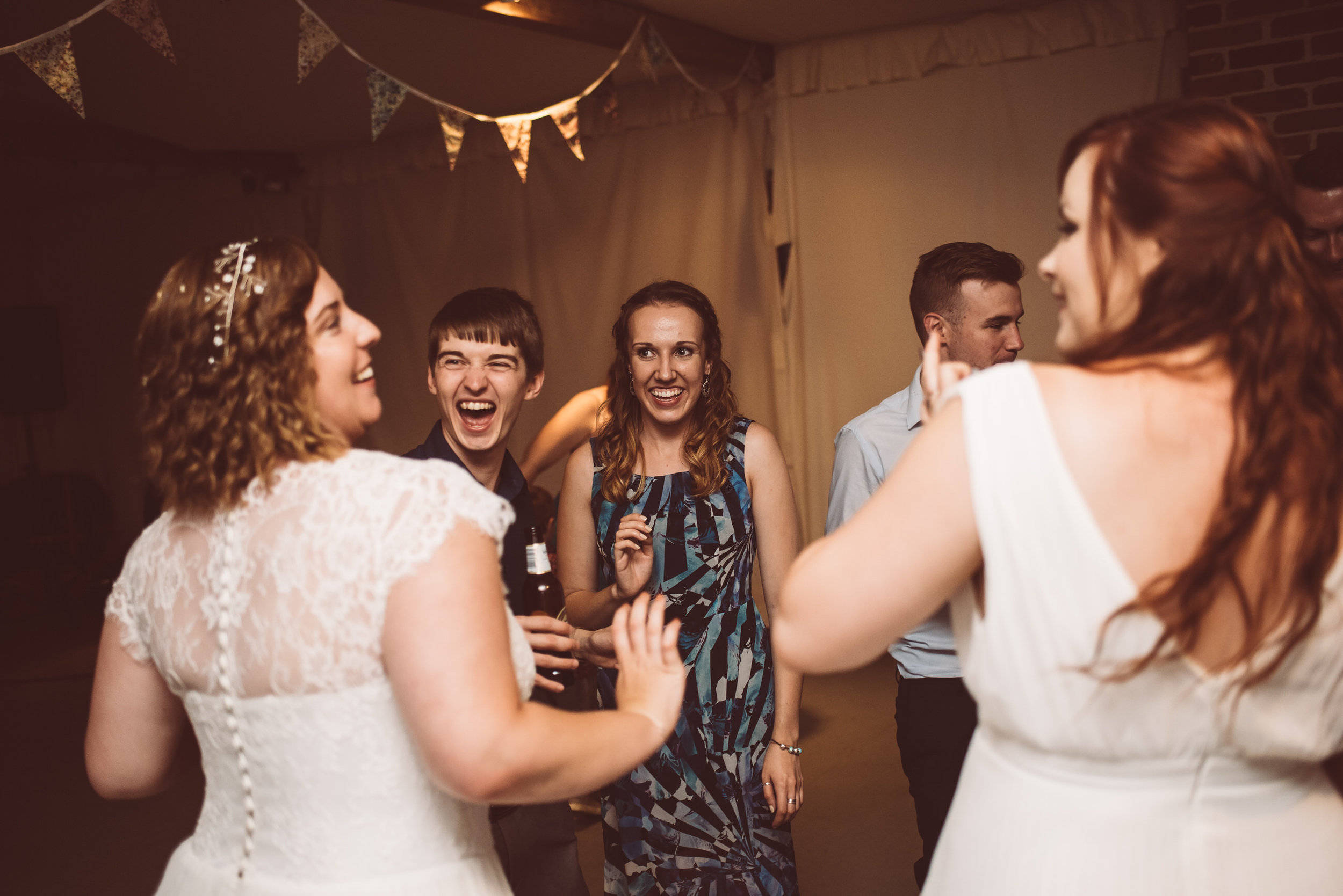 weddings-in-the-wood-rustic-garden-party-wedding-205.jpg
