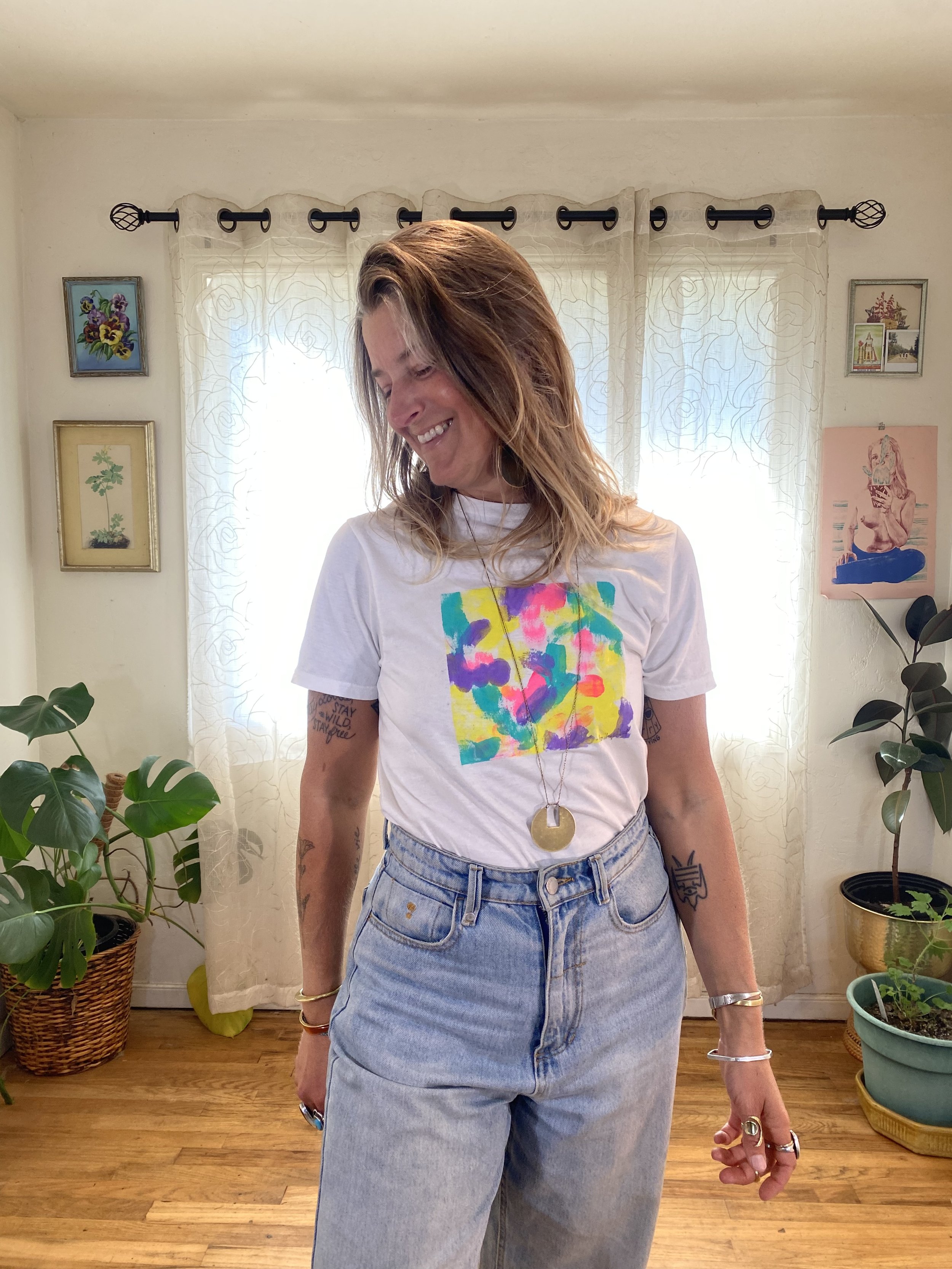 Art Magic T-shirt (small)