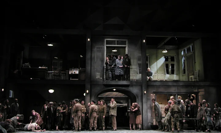 Photo by: Ken Howard