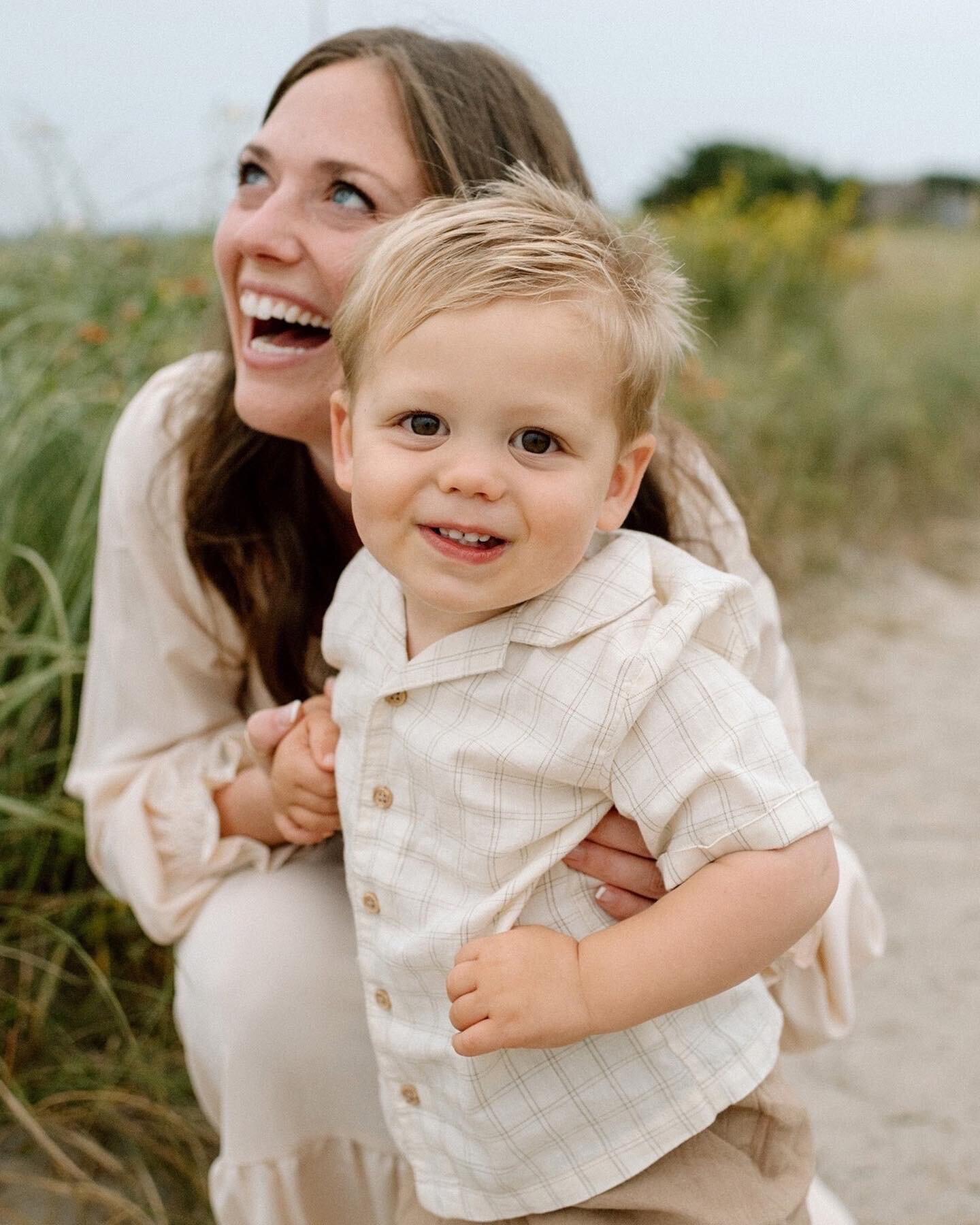 i've been updating my website since I've got tons of new content from shooting this year and let me tell you, it's beach, beach, beach! updating a website is a seriously daunting task (ask anyone who has ever done it, or attempted it and gave up beca