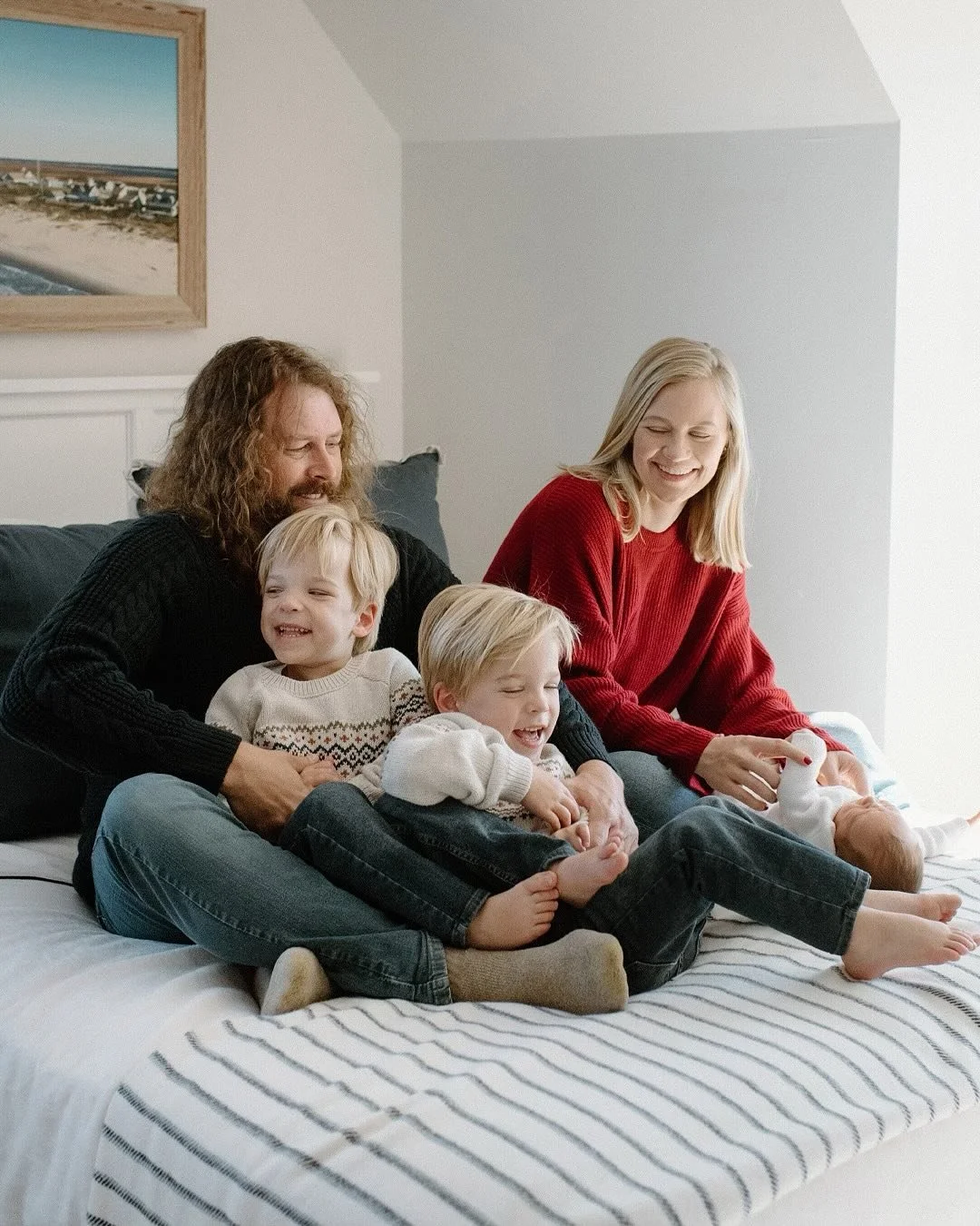Part 2. Also, red is my favorite color 😍

#oakisland #oki #oakislandnc #oakislandphotographer #wilmingtonphotographer #holdenbeachphotographer #baldheadislandphotographer #oceanislebeachphotographer #wrightsvillebeachphotographer #beachphotographer 