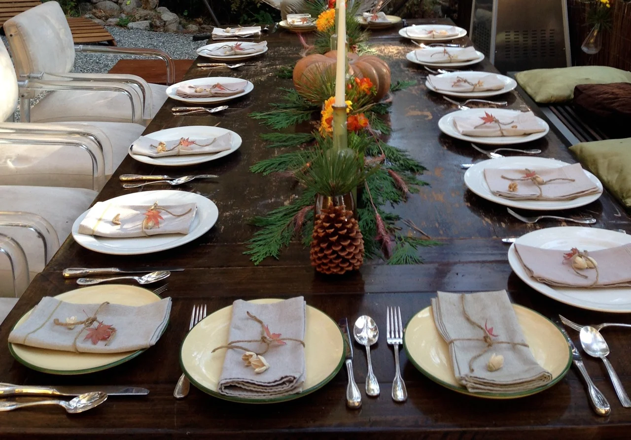 fall_feast_diningtable.jpg