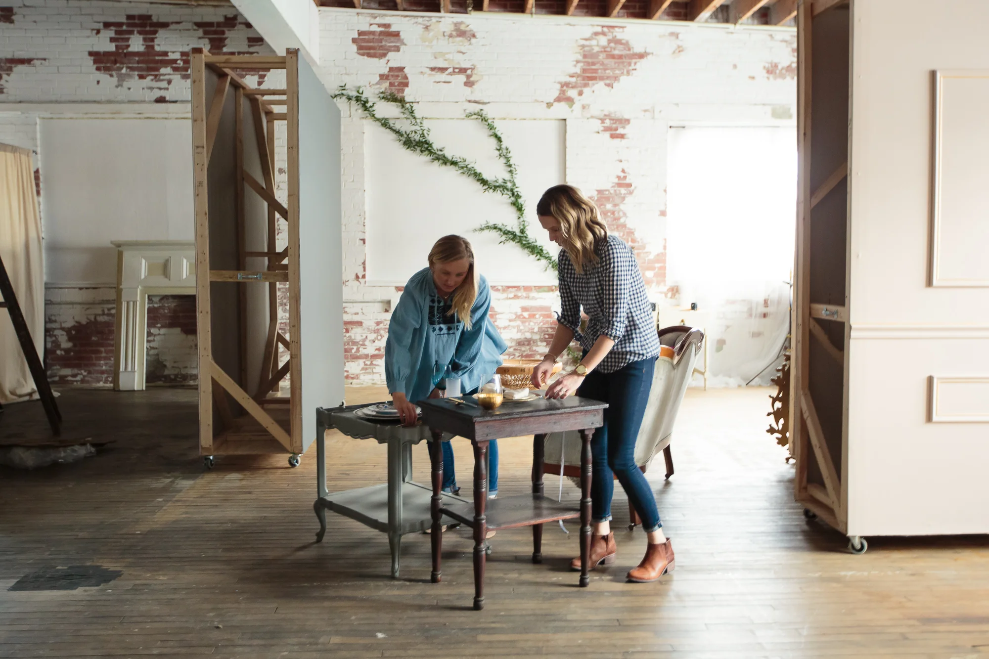 Here's some long shots of the new studio space taken by Zachary Hartzell featuring Mandee from Signed by M and Alexis of Wild Hues prepping for styled shots (more from this shoot later). 