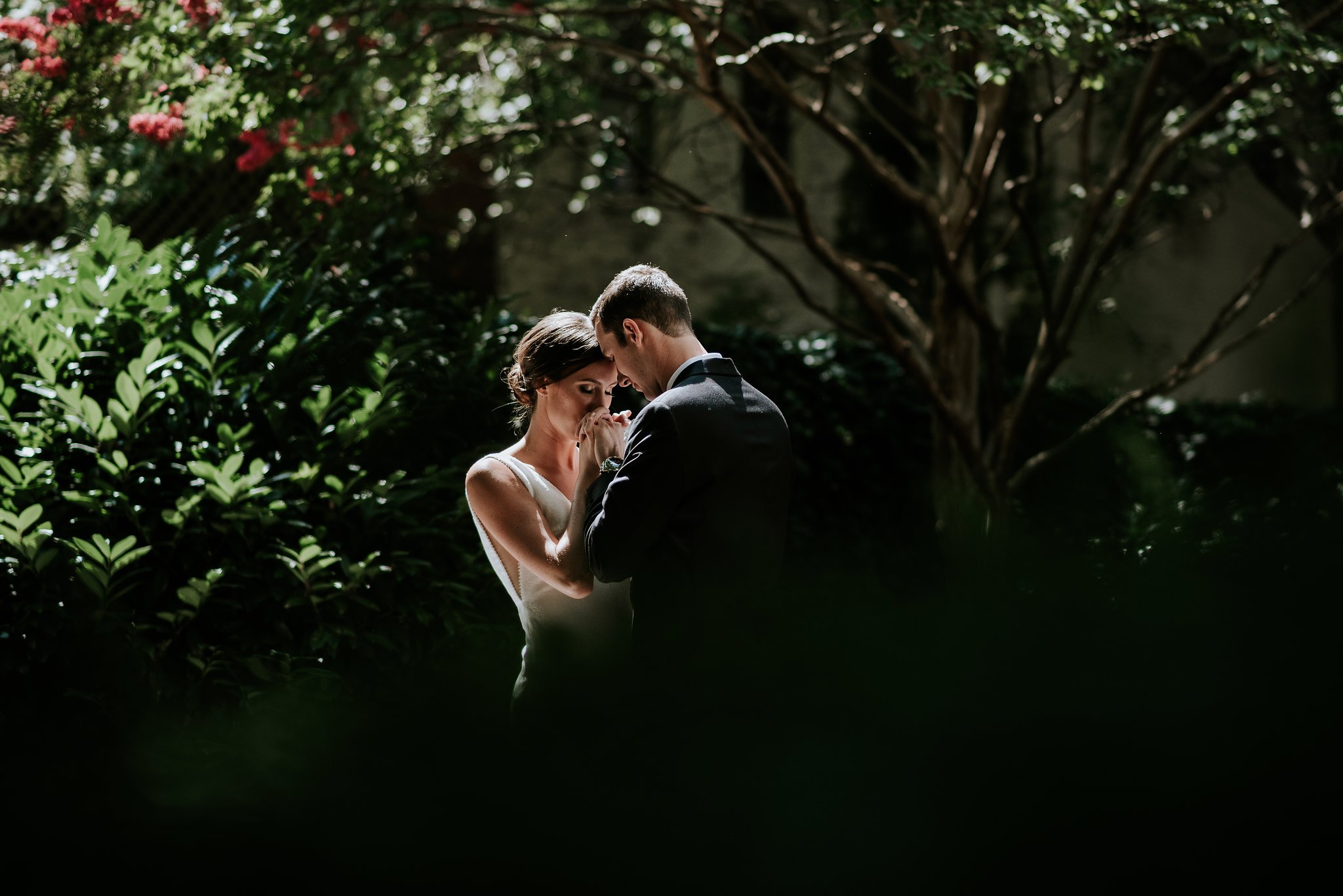 Building a New Life Together: A Practical Guide for Modern Newlyweds