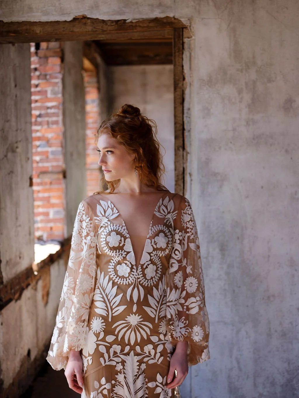 The Art of Timeless Elegance: A Modern Woman’s Guide to Looking Refined  