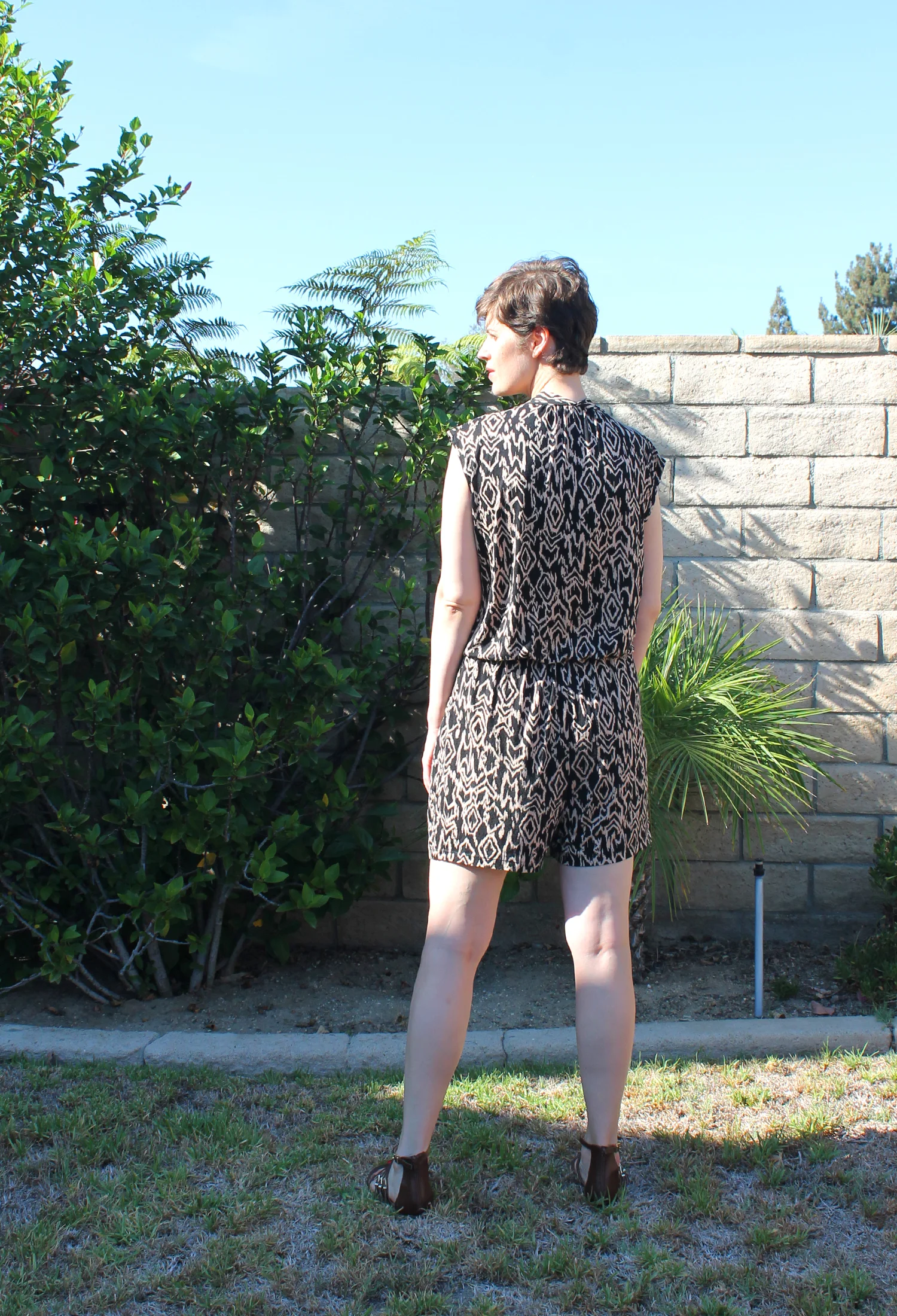 DIY Knit Shorts Jumpsuit McCall's M7099 | Sew DIY