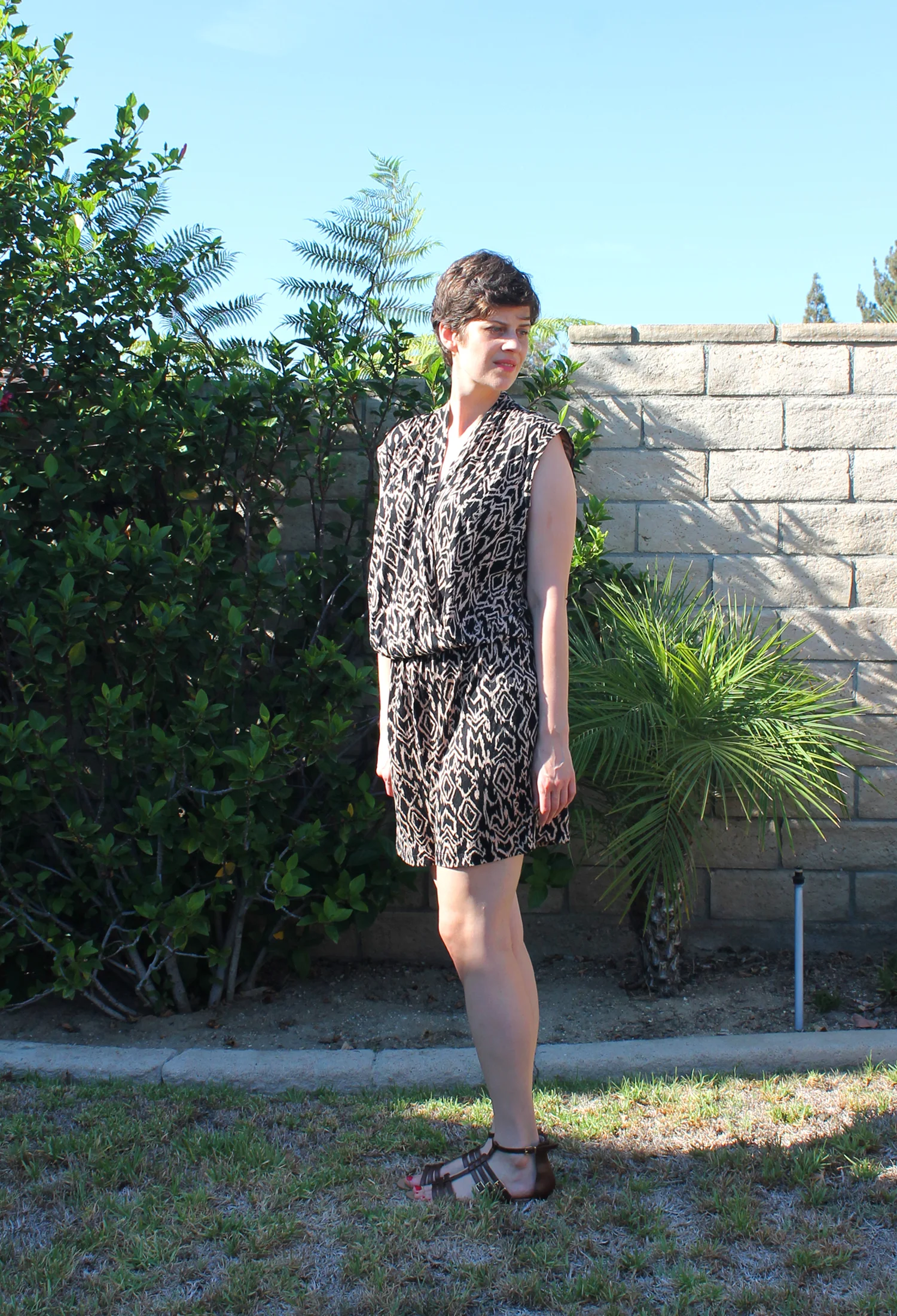 DIY Knit Shorts Jumpsuit, McCall's M7099 | Sew DIY