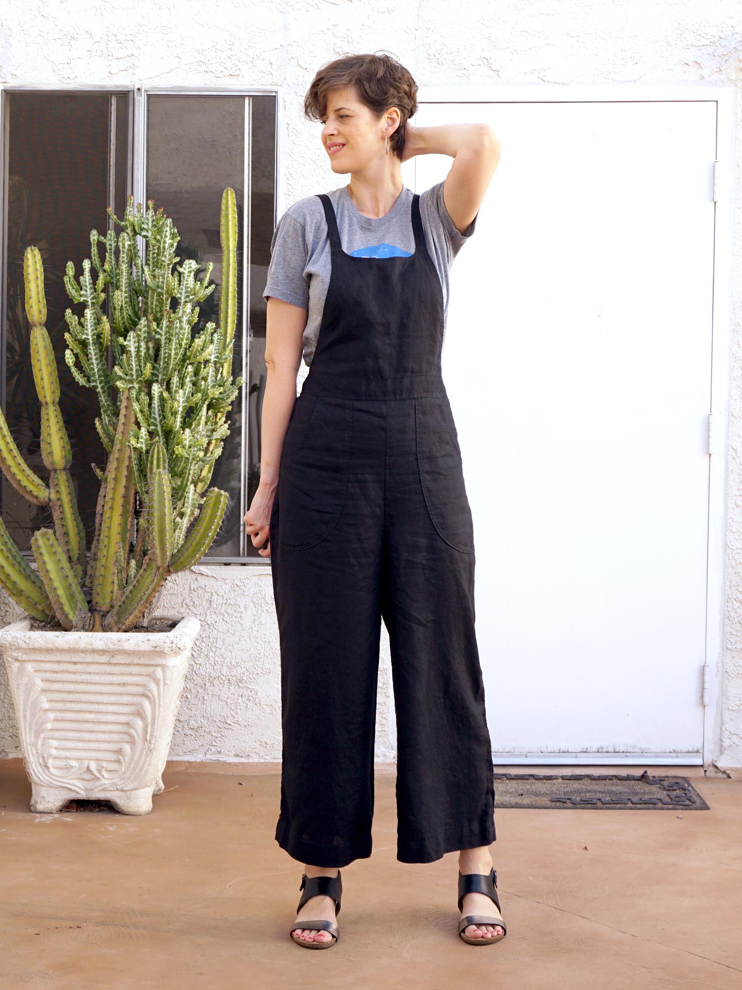 DIY Black Linen Overalls — Sew DIY