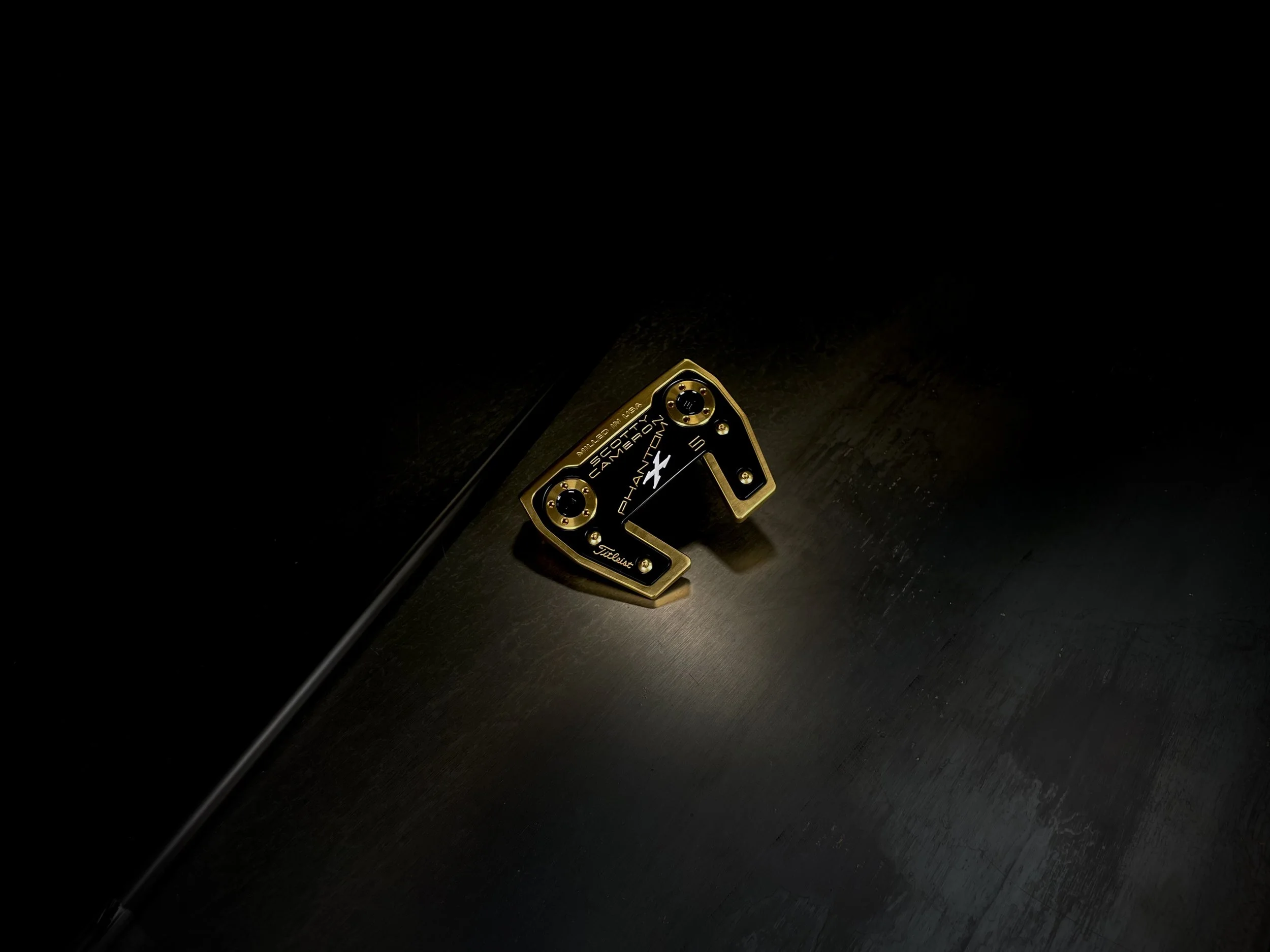  LXR Armor- Vegas Gold  Shaft Armor- BLX  Paint Fill- Metallic Gold &amp; White 