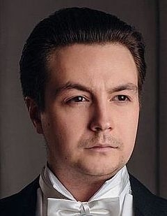 Evgeny Akhmedov, tenor