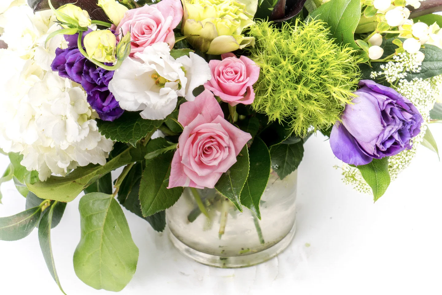 EA36E88C-CD32-4B83-8D81-6B94067AB2A9