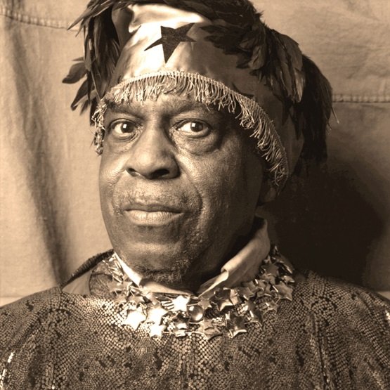 SUNRA-INSIDETHELIGHTWORLDSUNRAMEETSTHEOVC-STRUT288LP.jpg