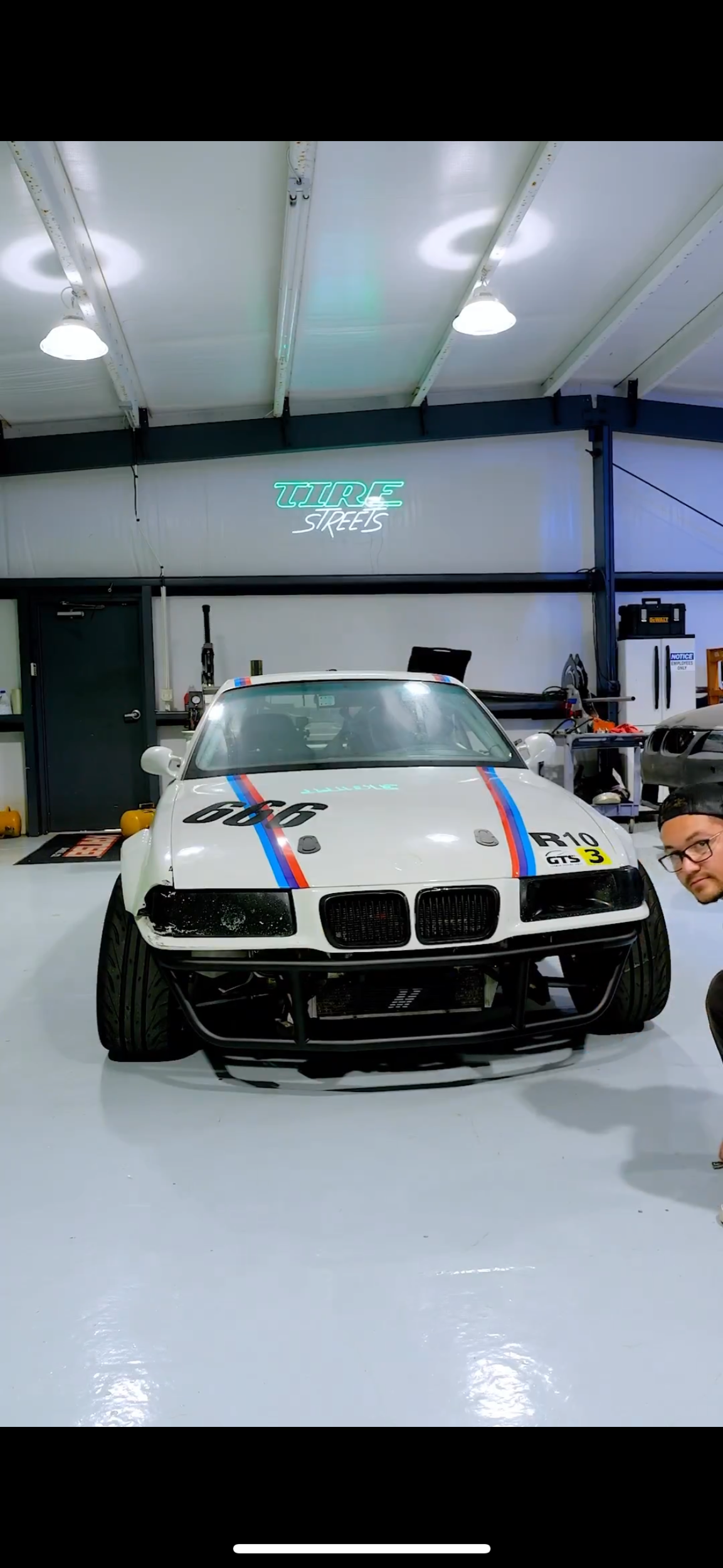 F425BD83-E45B-4990-BD44-724B90E907B0