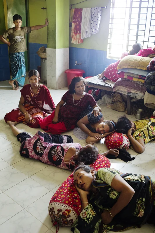 Hijras4L.jpg