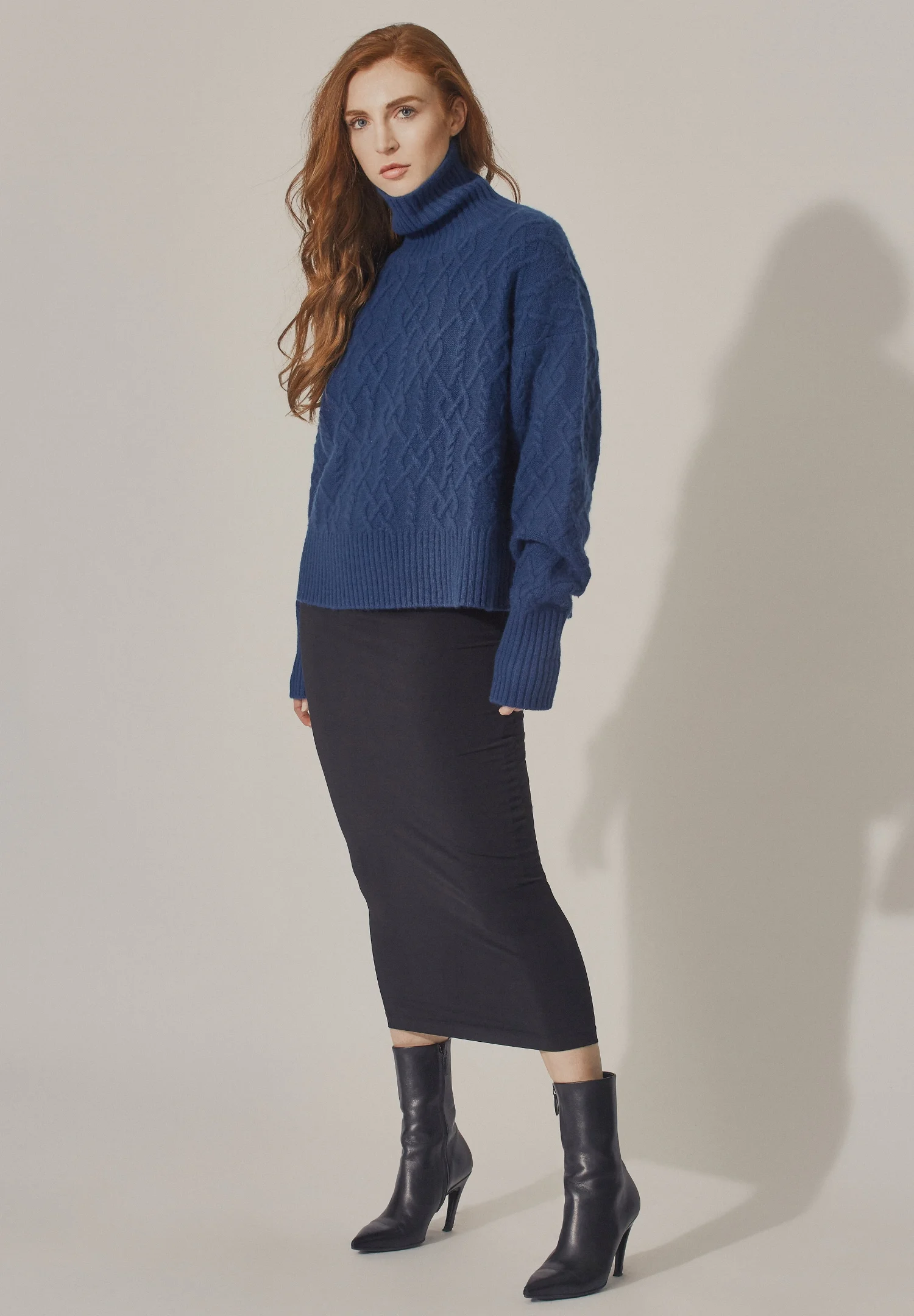 Cable Knit turtle marine.jpg