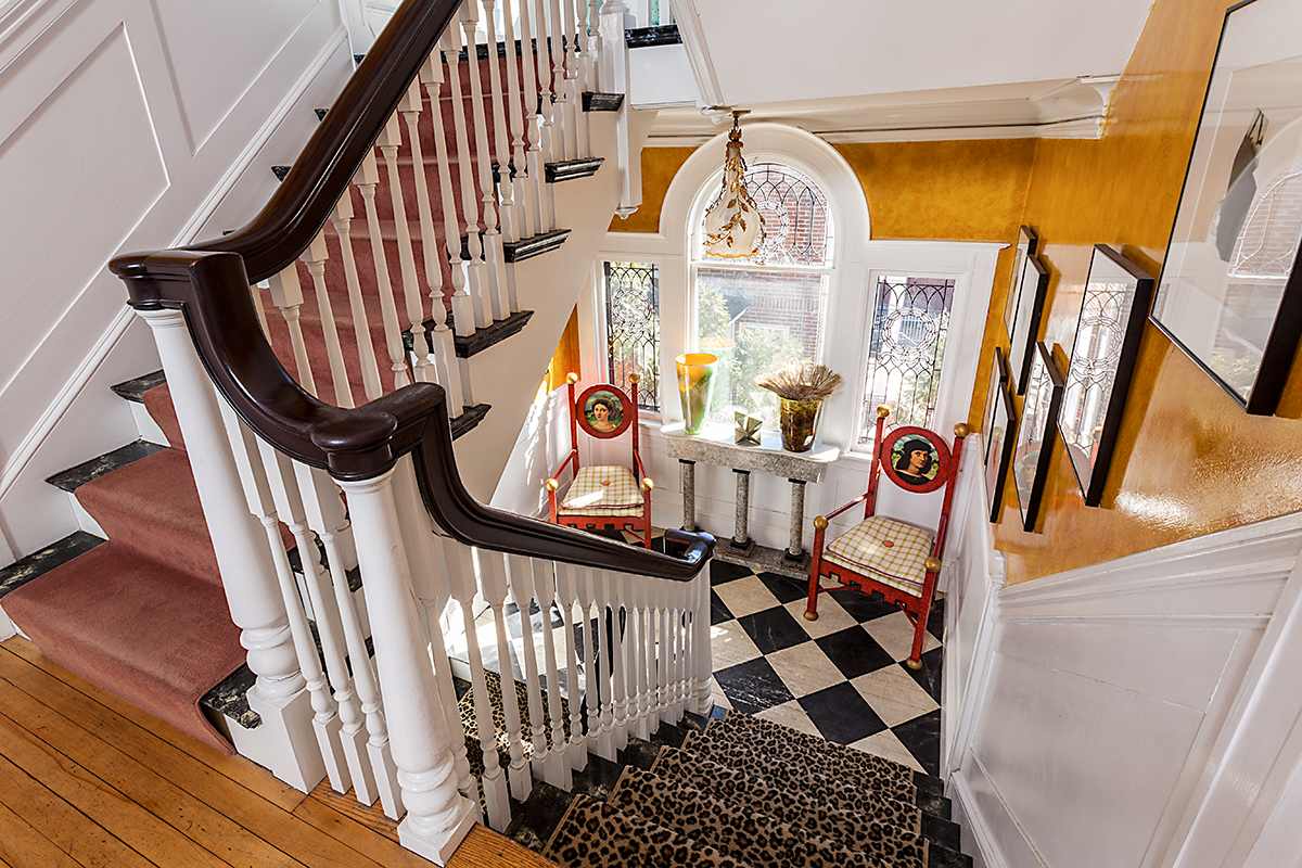 Portland-Maine-Pomegranate-Inn-Staircase