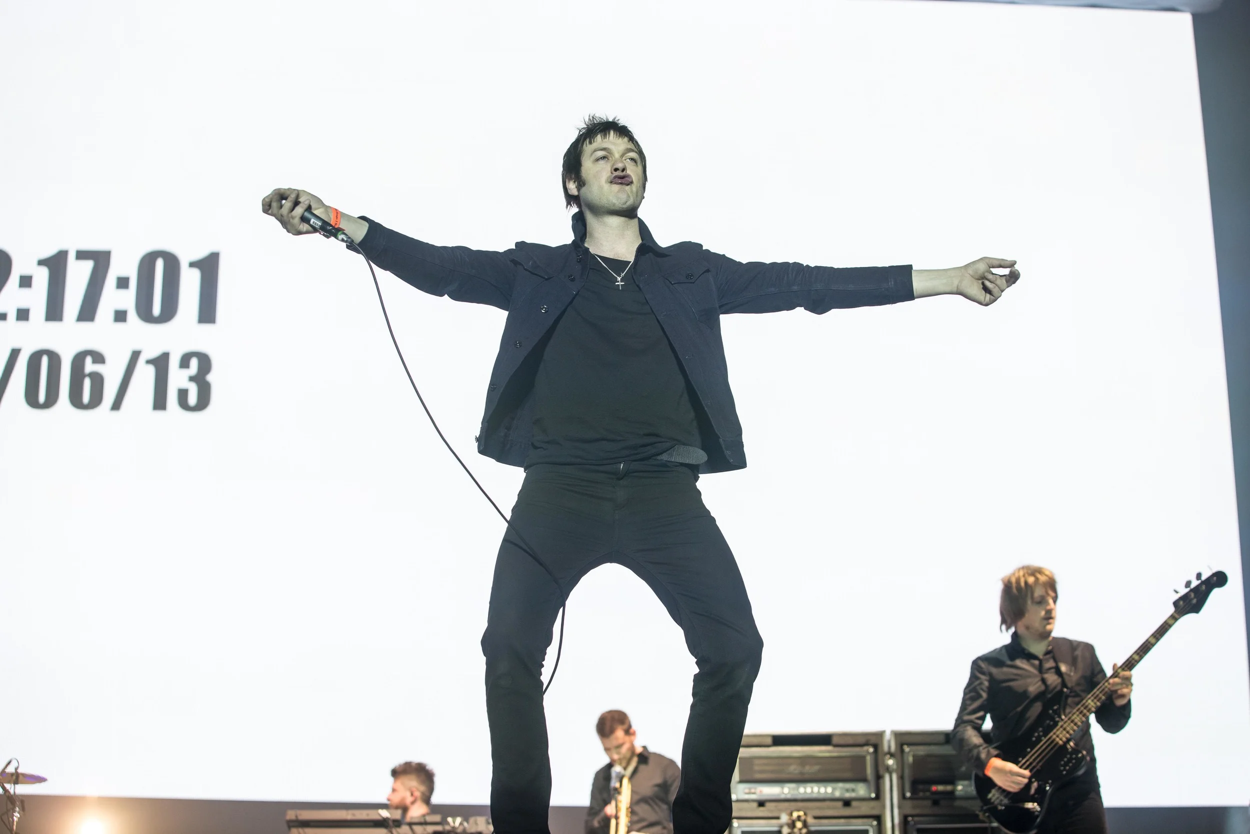 Kasabian_AW79.jpg